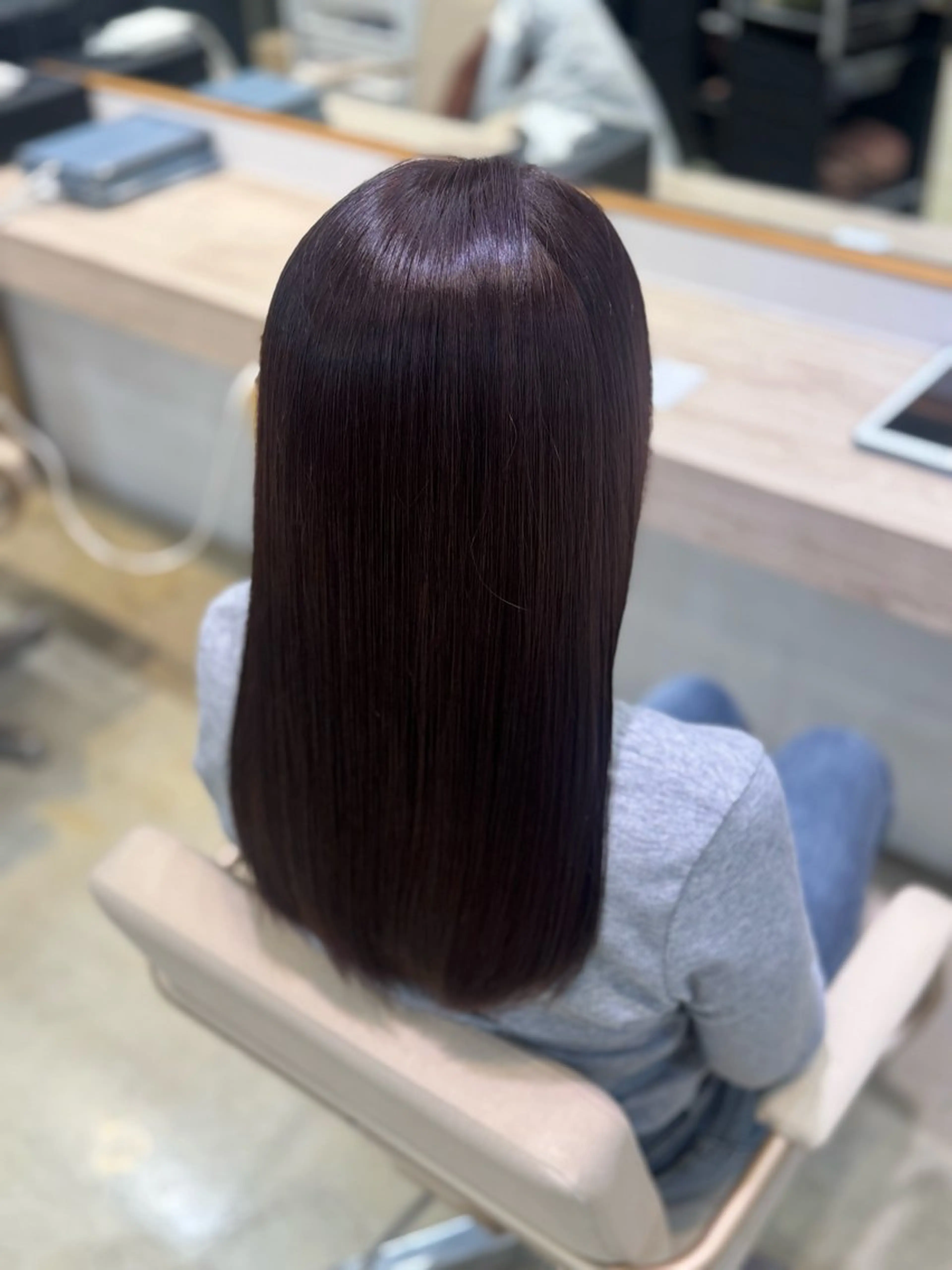 セミロング ELEANOAH TOKYO エレノア トーキョー所属・RENA 🎀のヘアスタイル