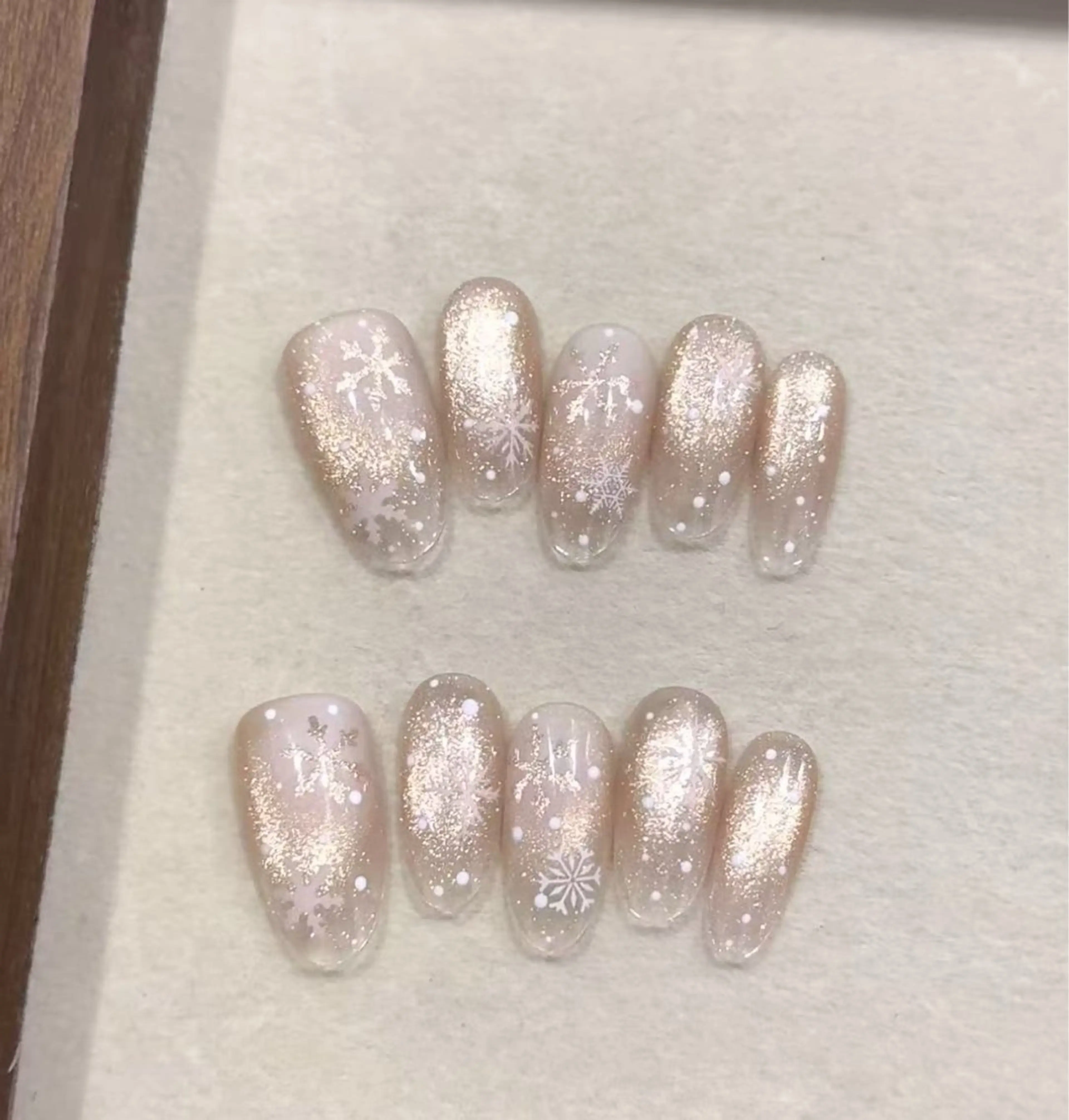 定額ネイル💅メニュー写真デザイン＋チップ長さだ10本★ 冬限定の雪花ネイル7の写真