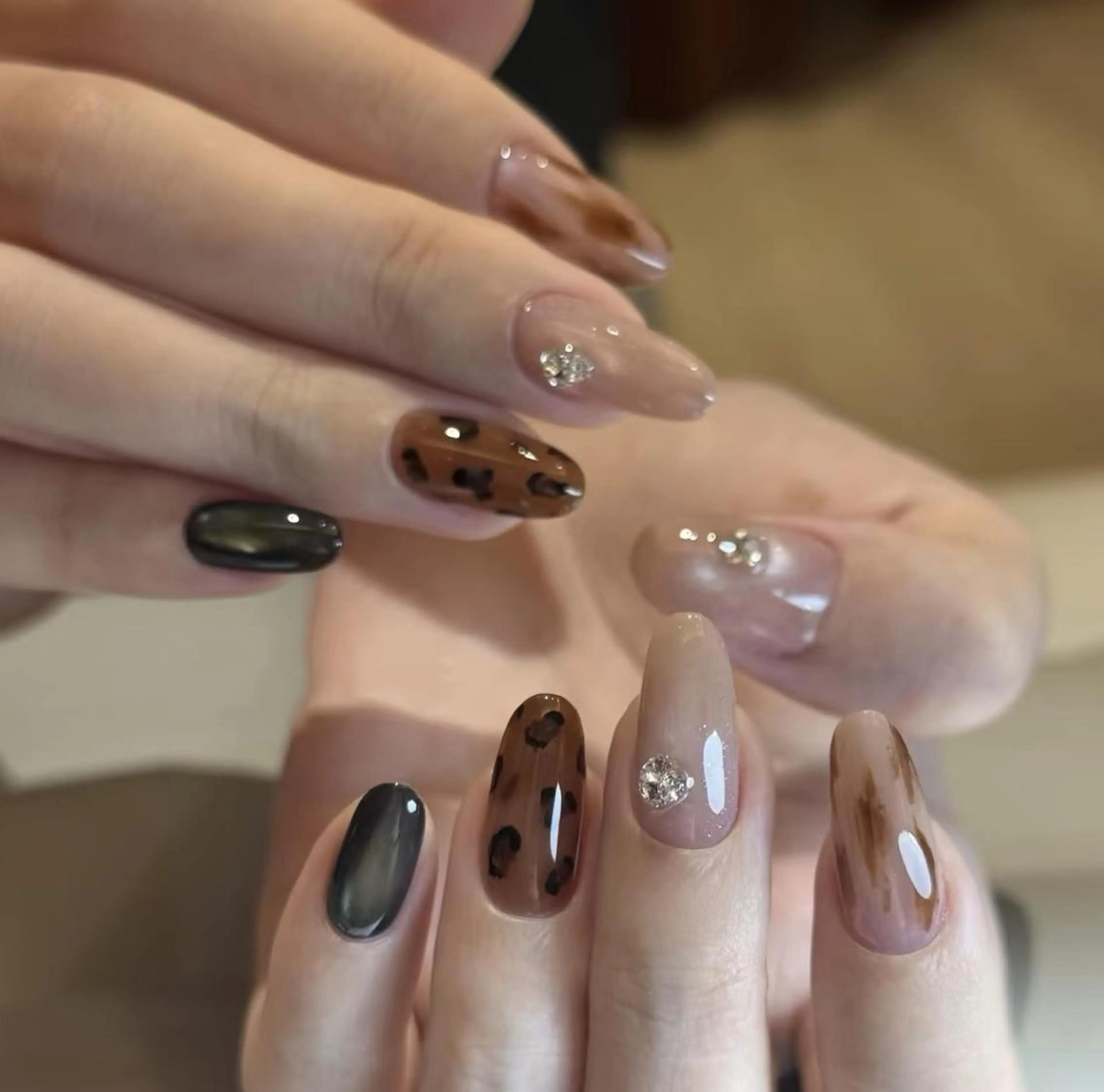 ネイル シ シのネイルデザイン