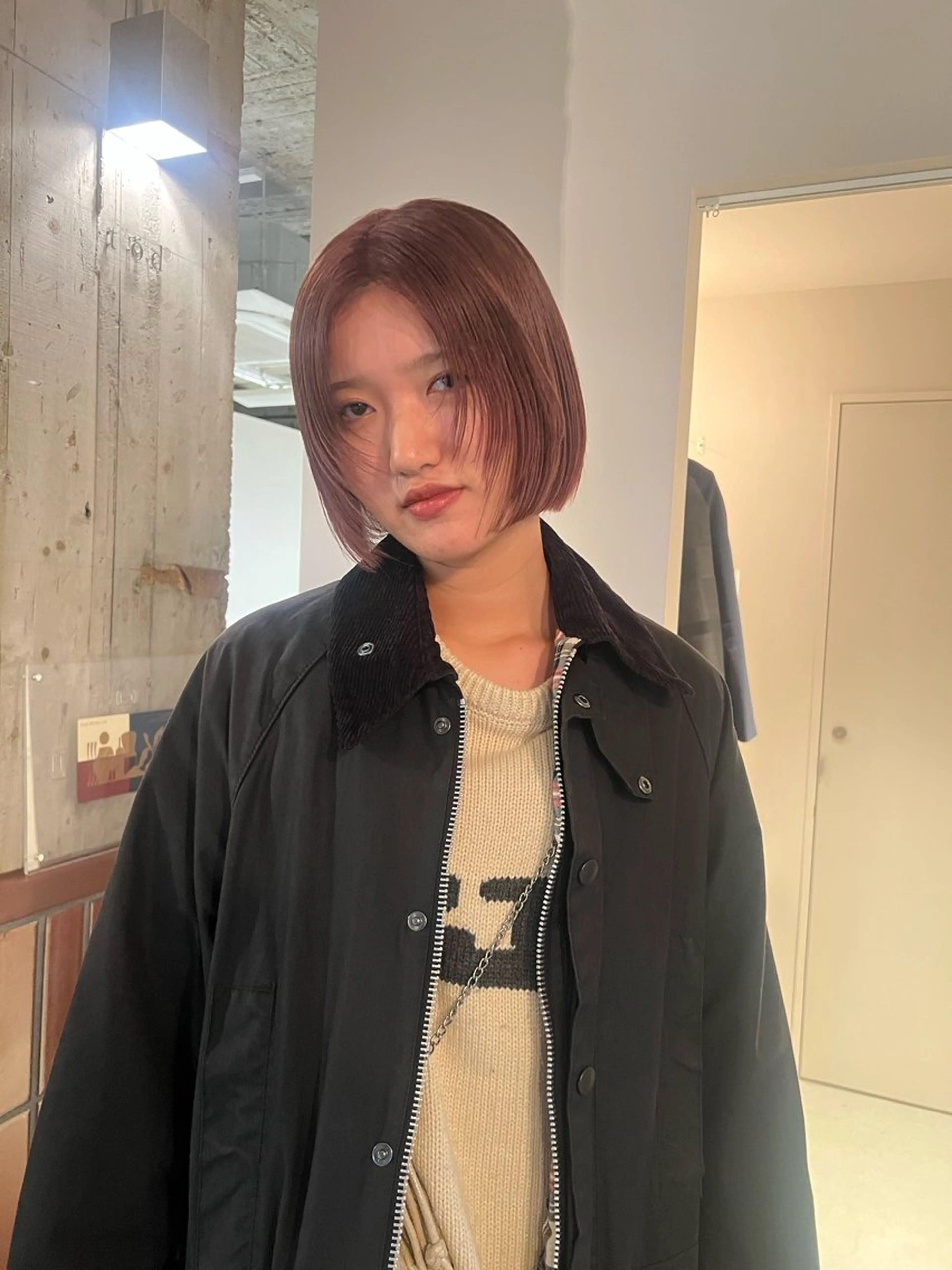 カラー カット ヘアカラー トリートメント 伊藤 美咲のヘアスタイル