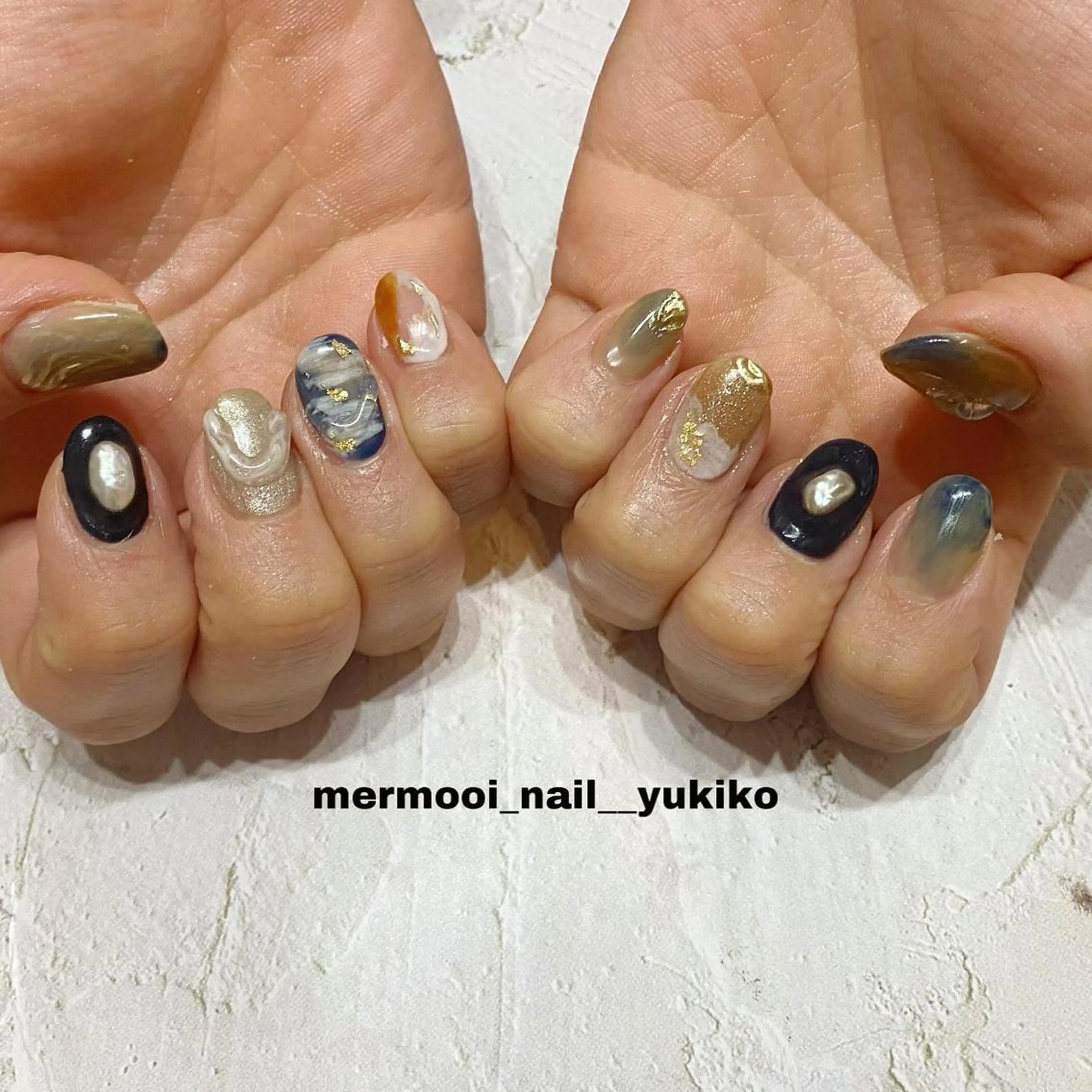 ネイル 韓国ネイル マグネットネイル ミラーネイル ニュアンスネイル ぷっくりネイル ハンドネイル mermooi nailのネイルデザイン
