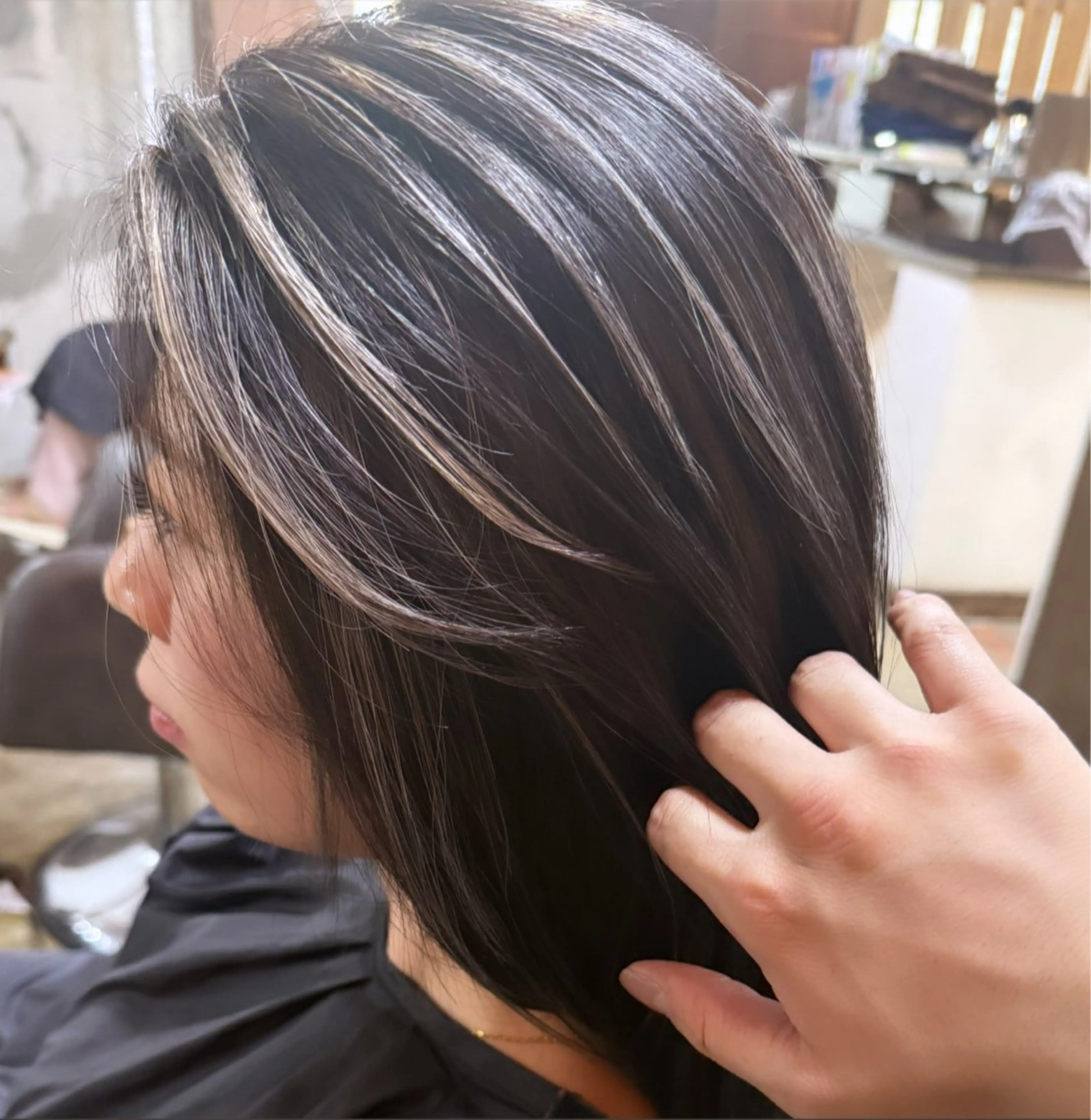 ⭐️cut×contrast highlight⭐️ ブリーチ有の写真