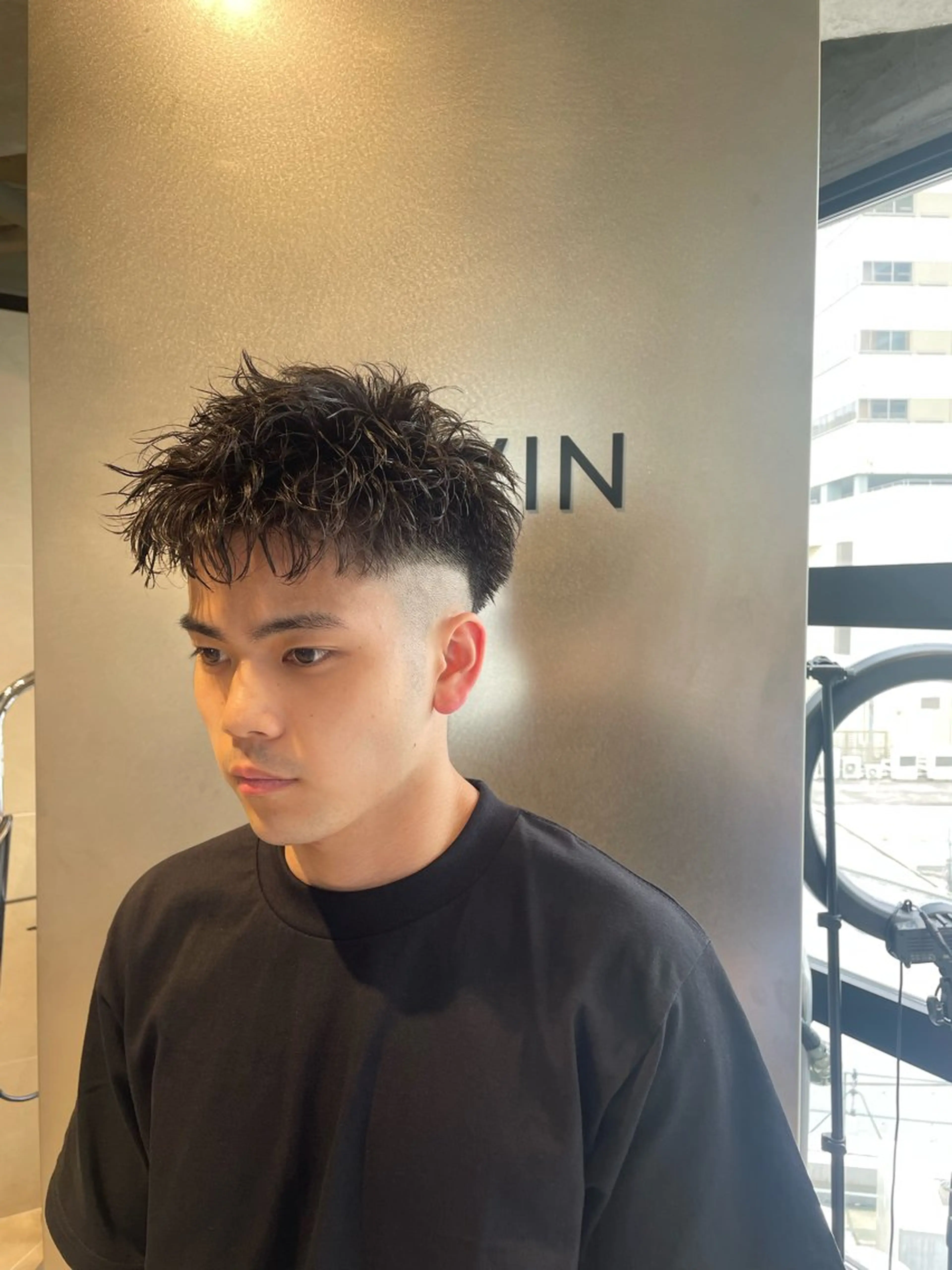 メンズ メンズパーマ メンズツイストパーマ ツイストパーマ SALOWIN ebisu所属・🫧髪質改善🫧 恵比寿　MIYUKIのヘアスタイル