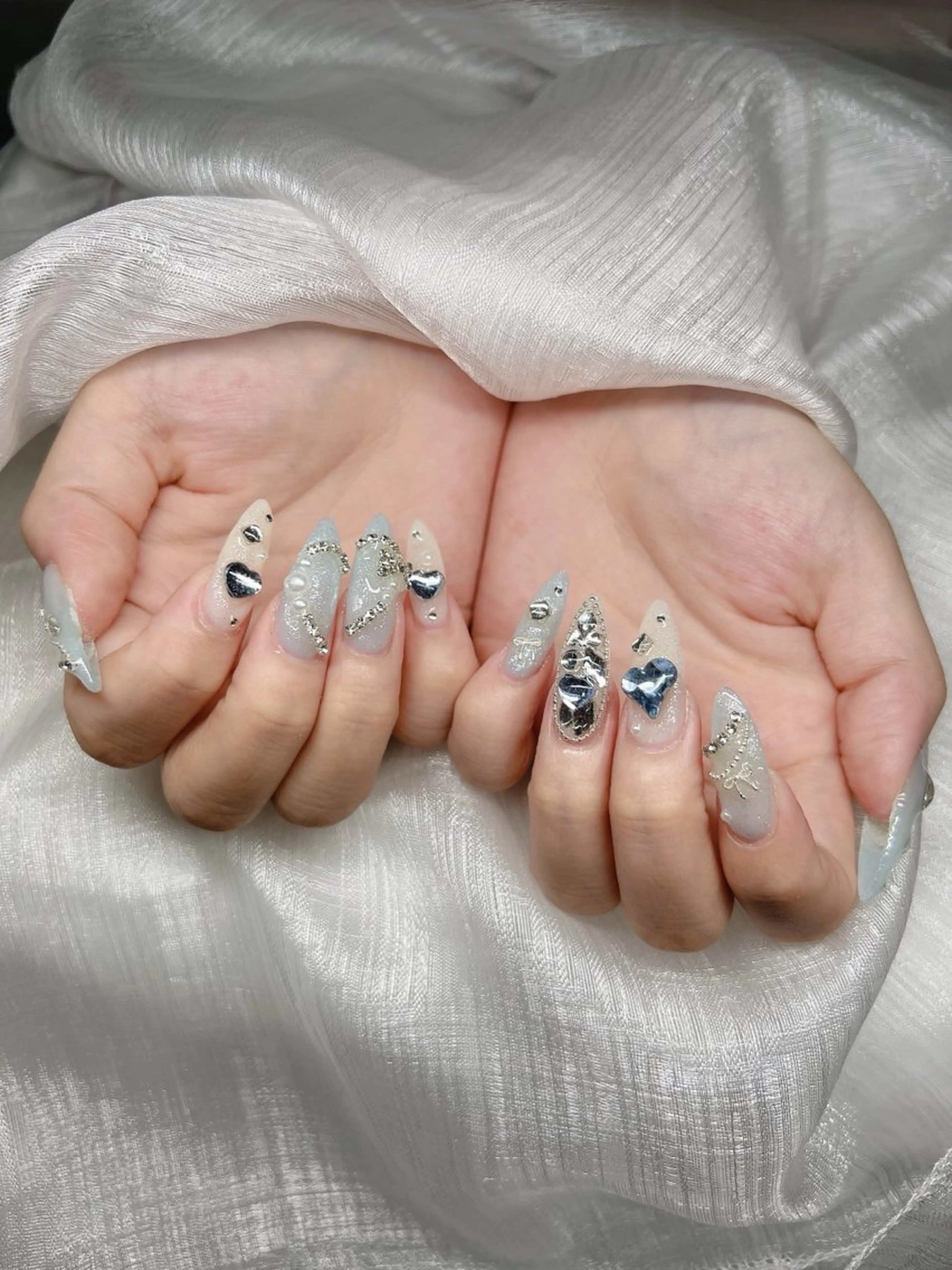 ネイル 長さ出し グラデーション キラキラネイル マグネットネイル ニュアンスネイル ハンドネイル Lee Nails チップ長さだし専門店のネイルデザイン