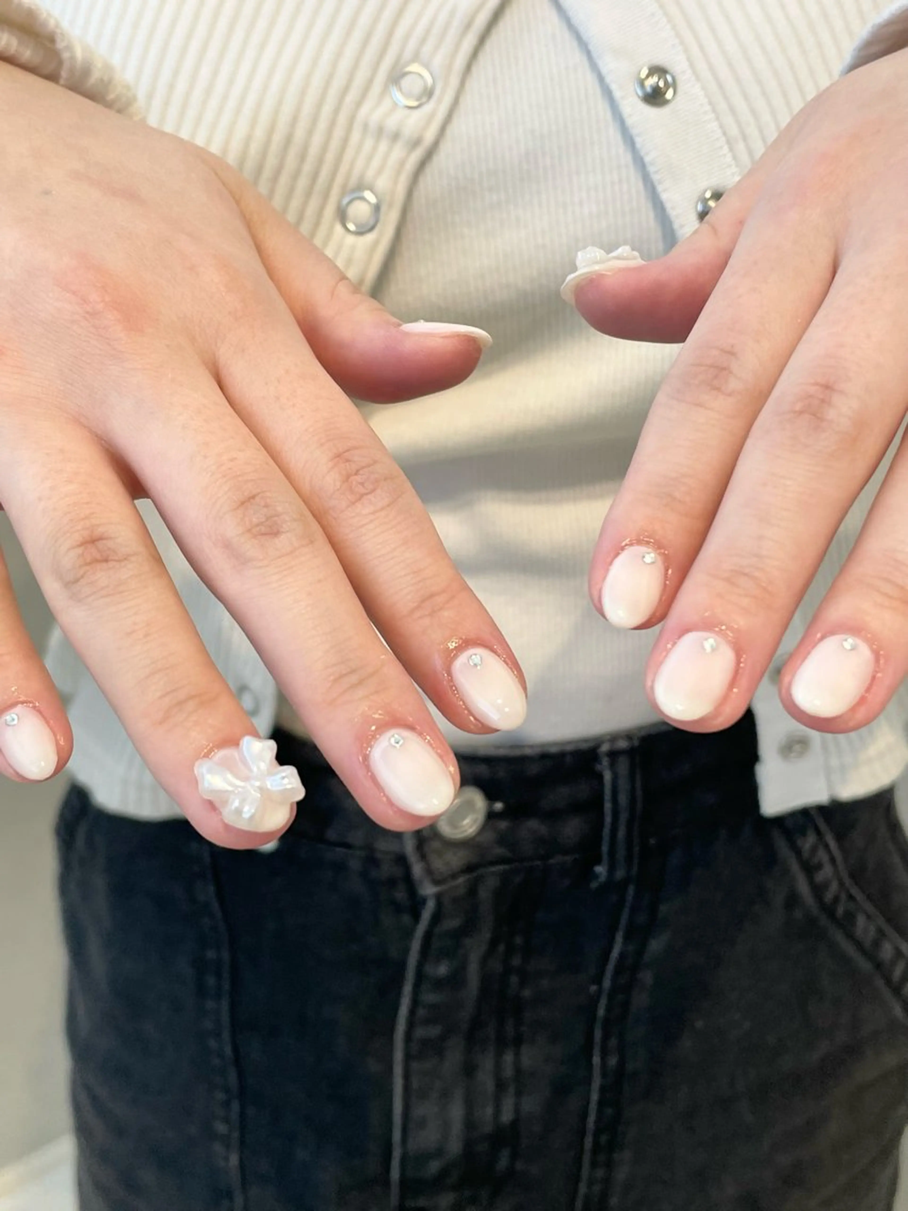 ネイル ハンドネイル ROA NAILのネイルデザイン