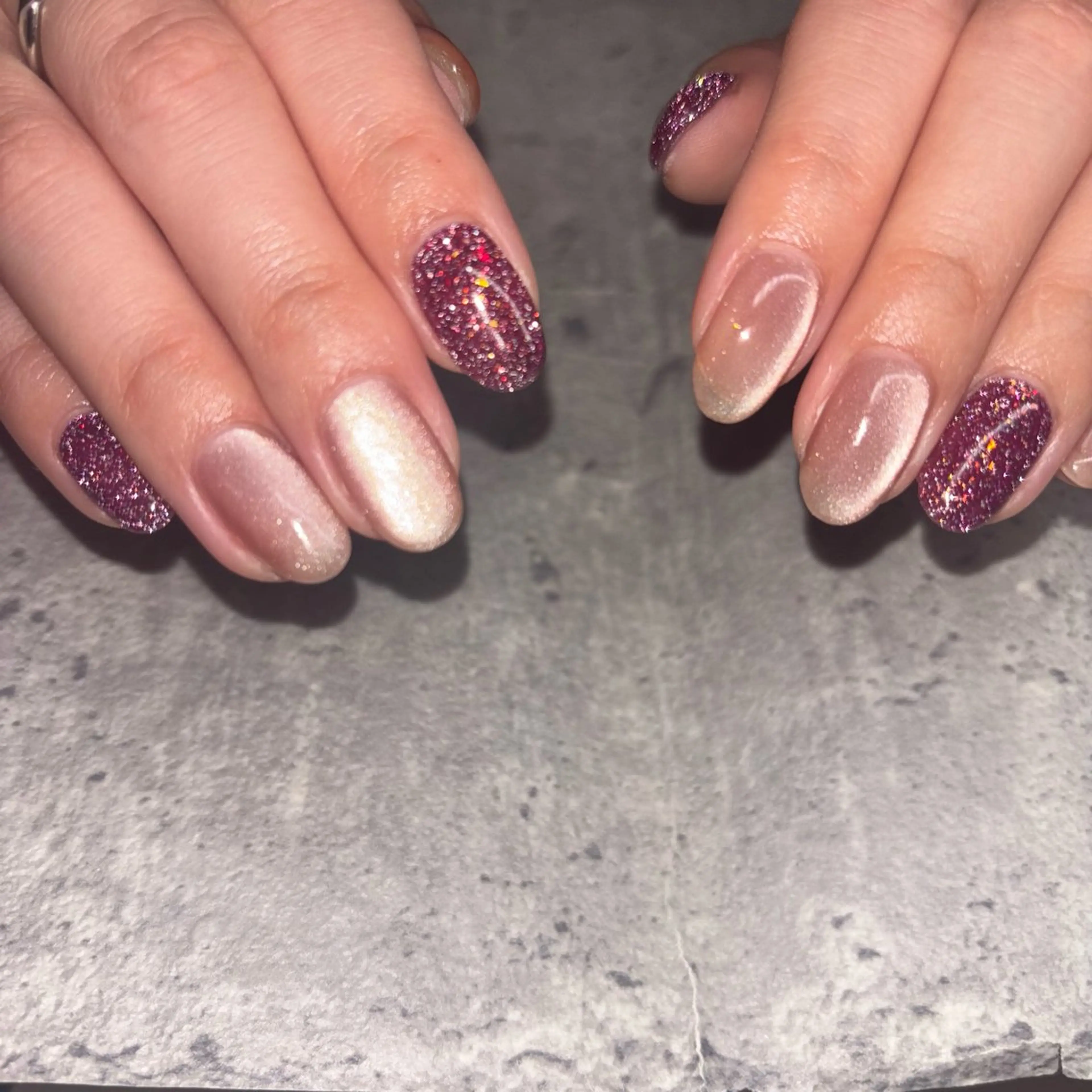 ネイル マグネットネイル ハンドネイル RE💟N.NAIL ラテン系お姉さんのネイルデザイン