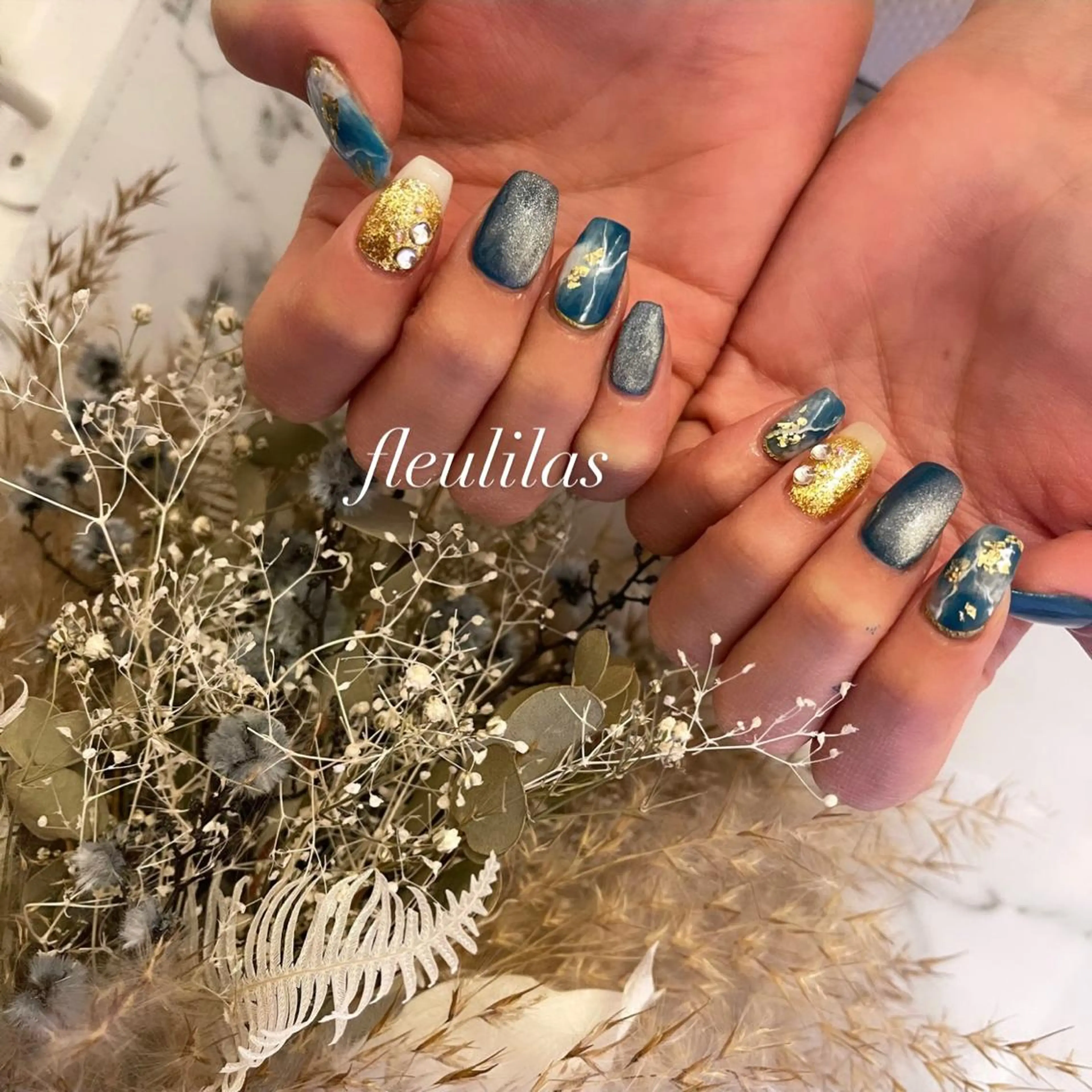 ネイル ブルー マグネットネイル ニュアンスネイル fleulilas 松葉のその他イメージ