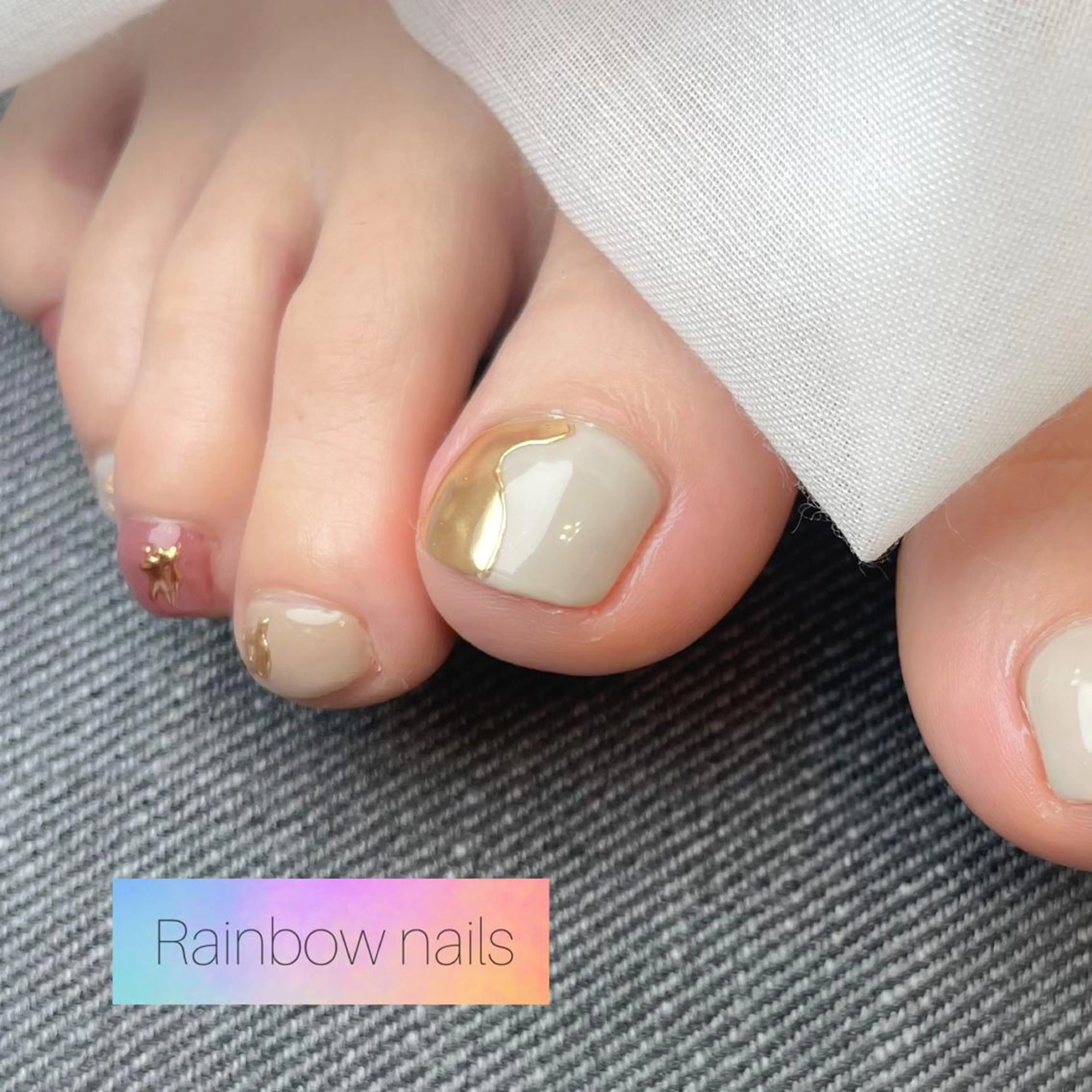 ネイル Rainbow nailsくろちゃんのネイルデザイン