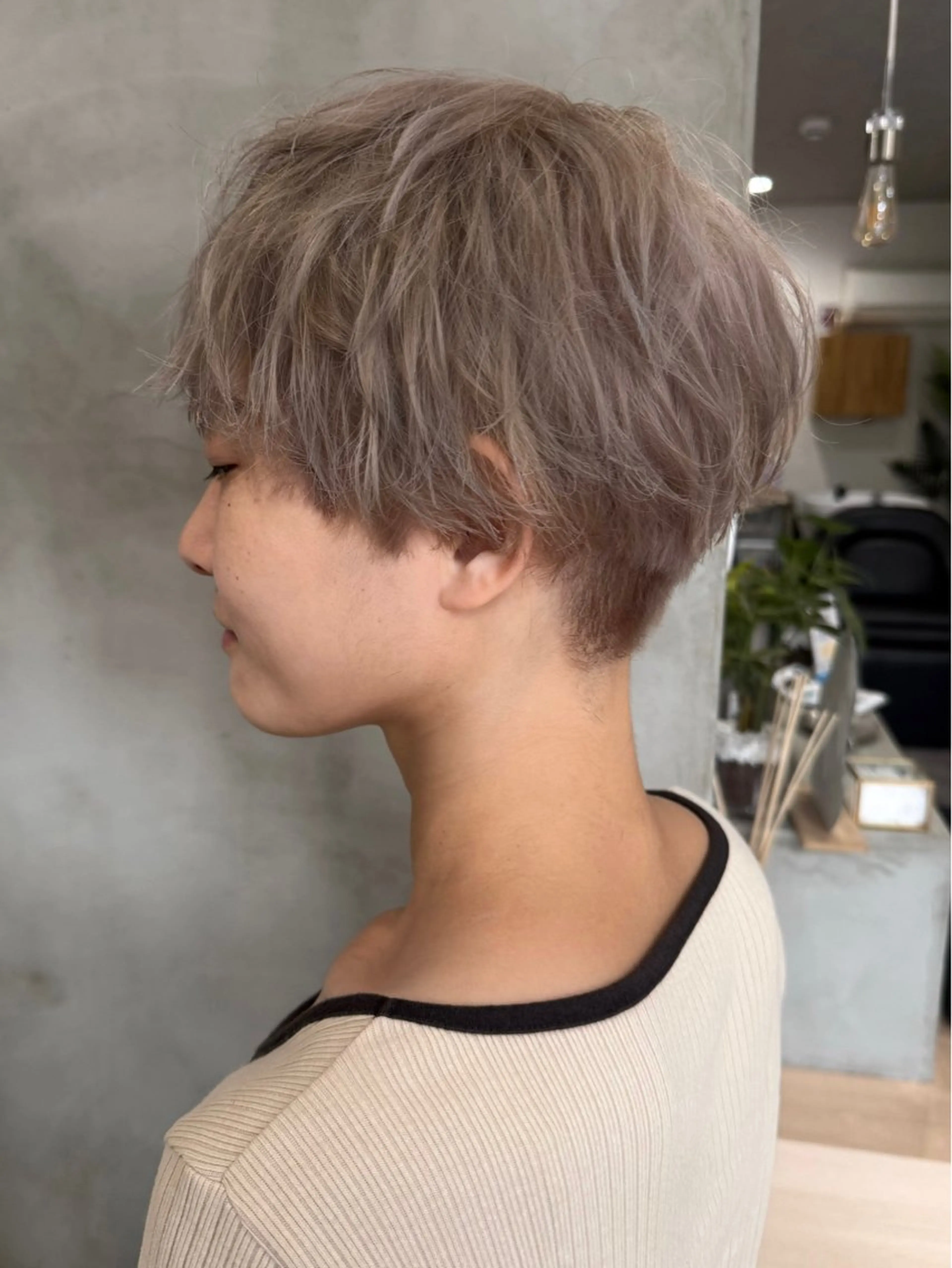 ショート ハンサムショート ショートヘア カット ヘアカラー トリートメント 88 hair design所属・🫧ハルカ🫧 韓国レイヤーのヘアスタイル