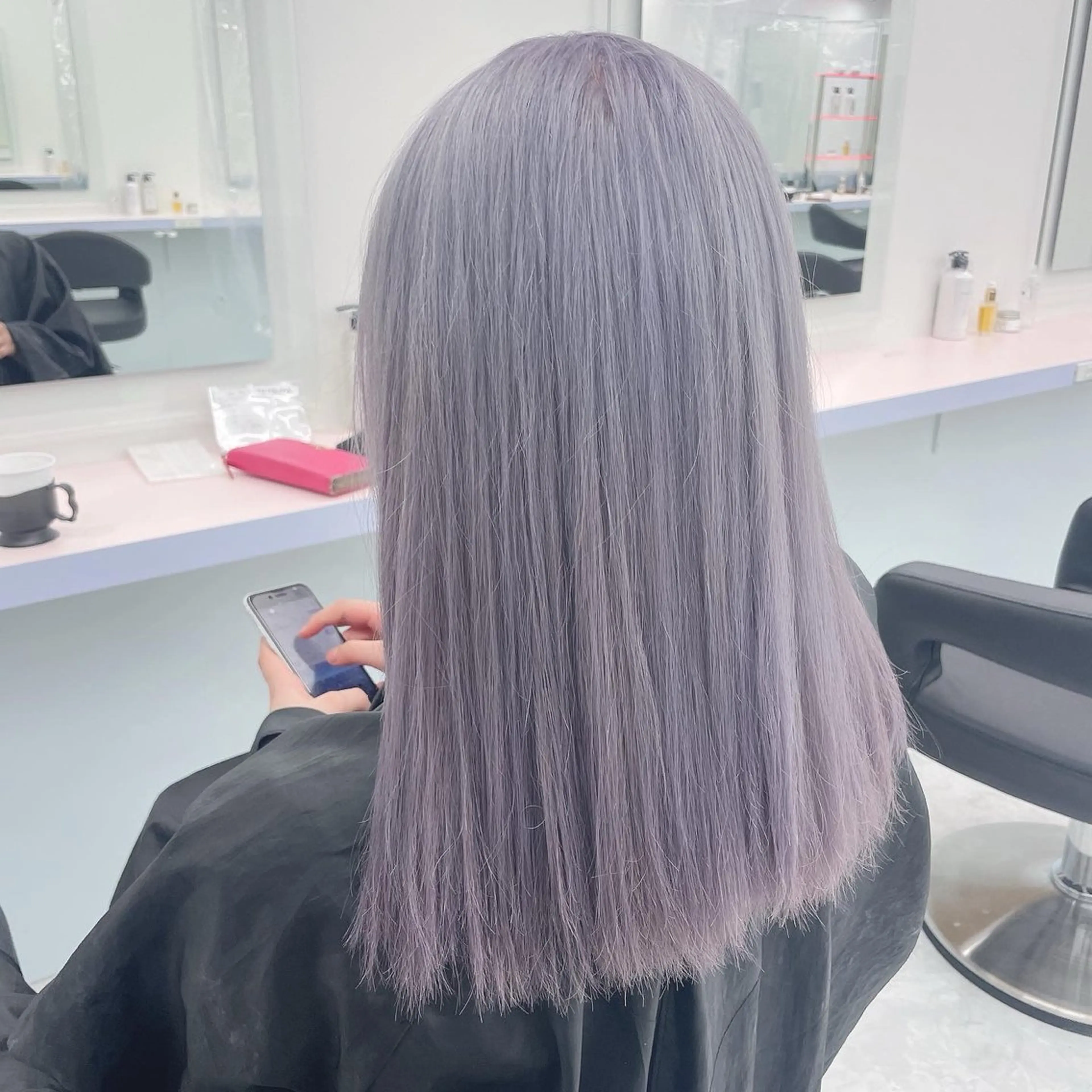 セミロング カラー ヘアカラー ヘッドスパ 🫧ハイトーン🫧 ベージュ🫧徹哉のヘアスタイル