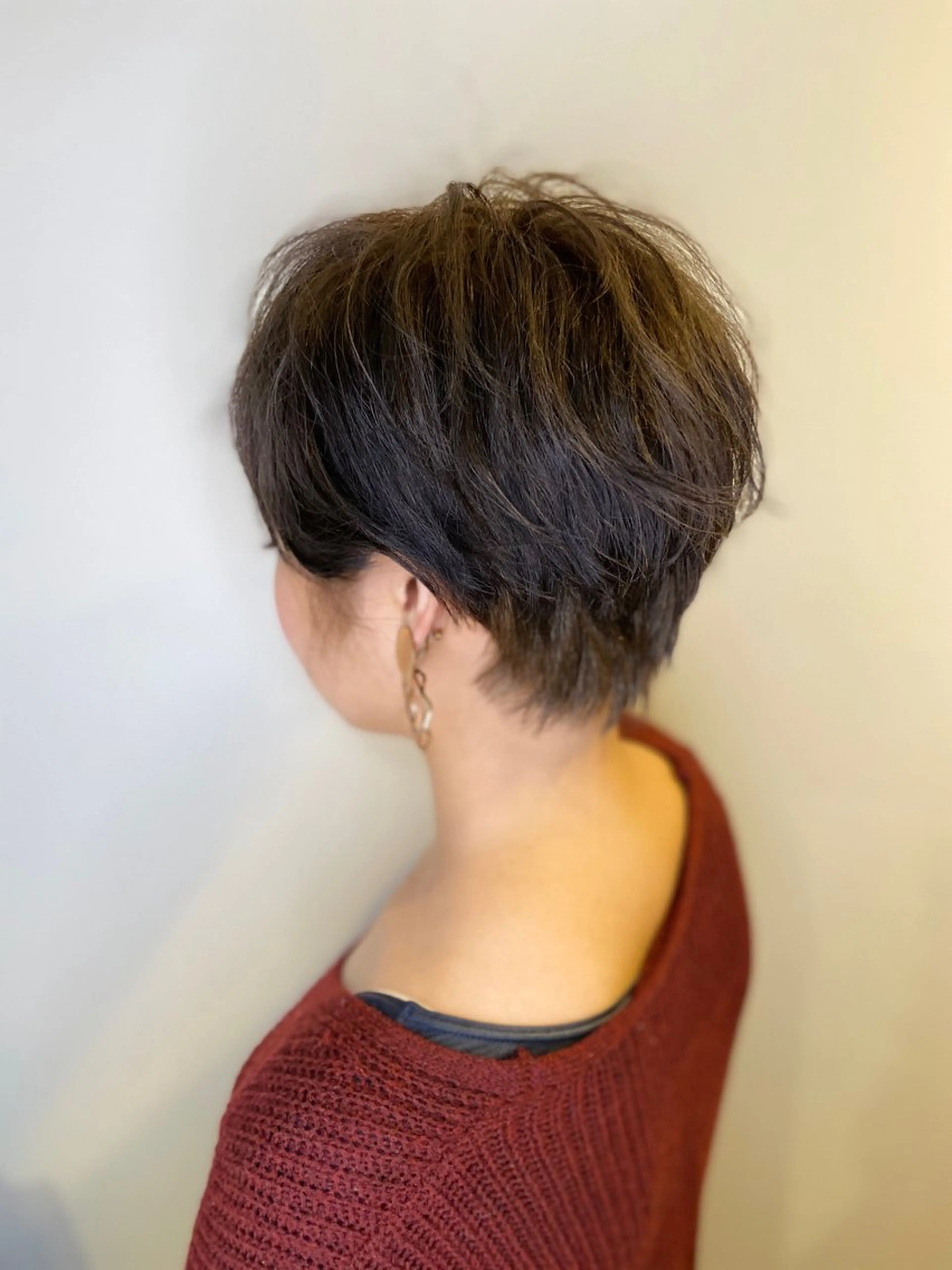ショート eat所属・市妙 瑠基のヘアスタイル