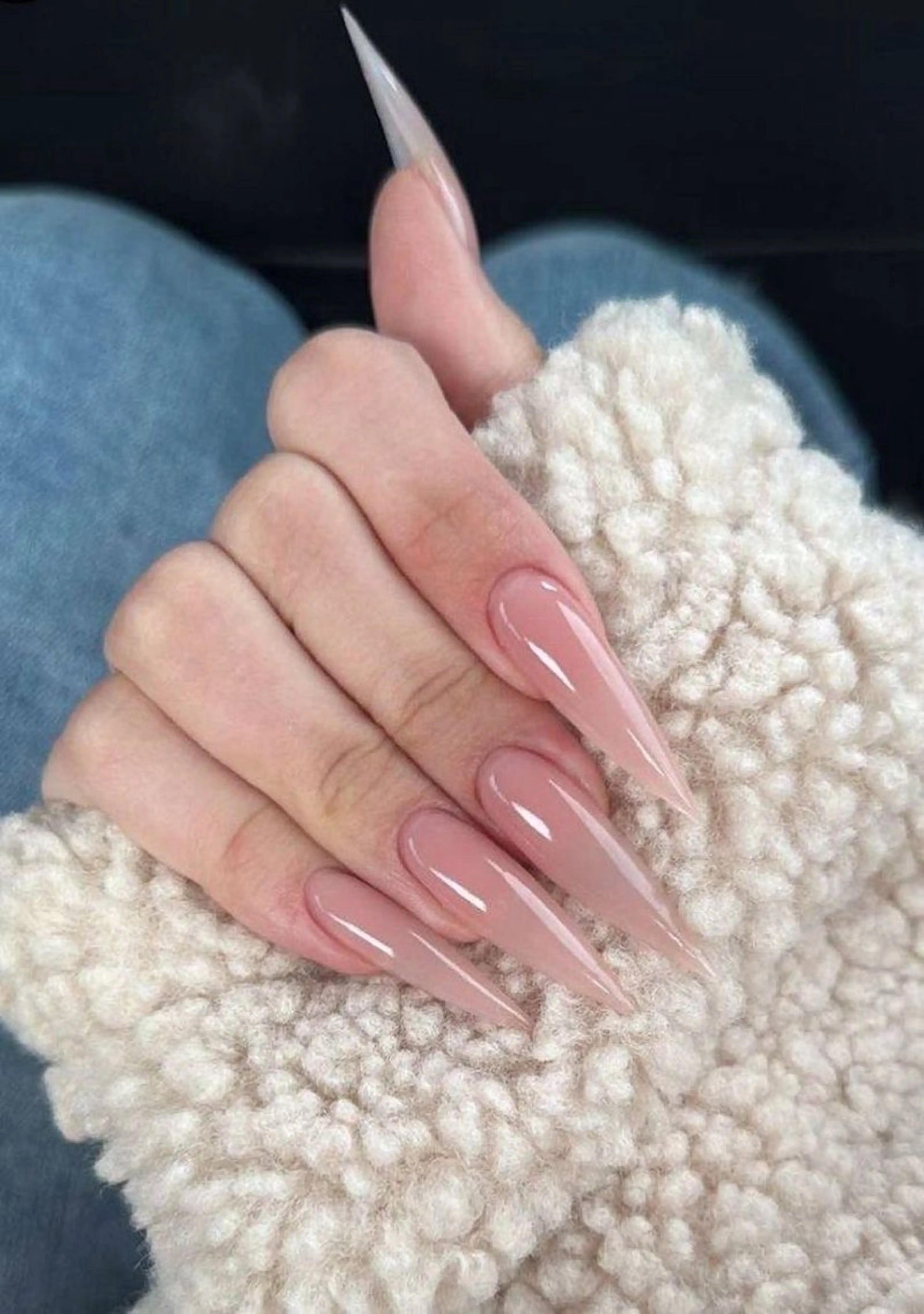 ネイル フレンチネイル ジェルネイル キラキラネイル 韓国ネイル マグネットネイル Julli nail studio所属・Julli NailStudioのネイルデザイン