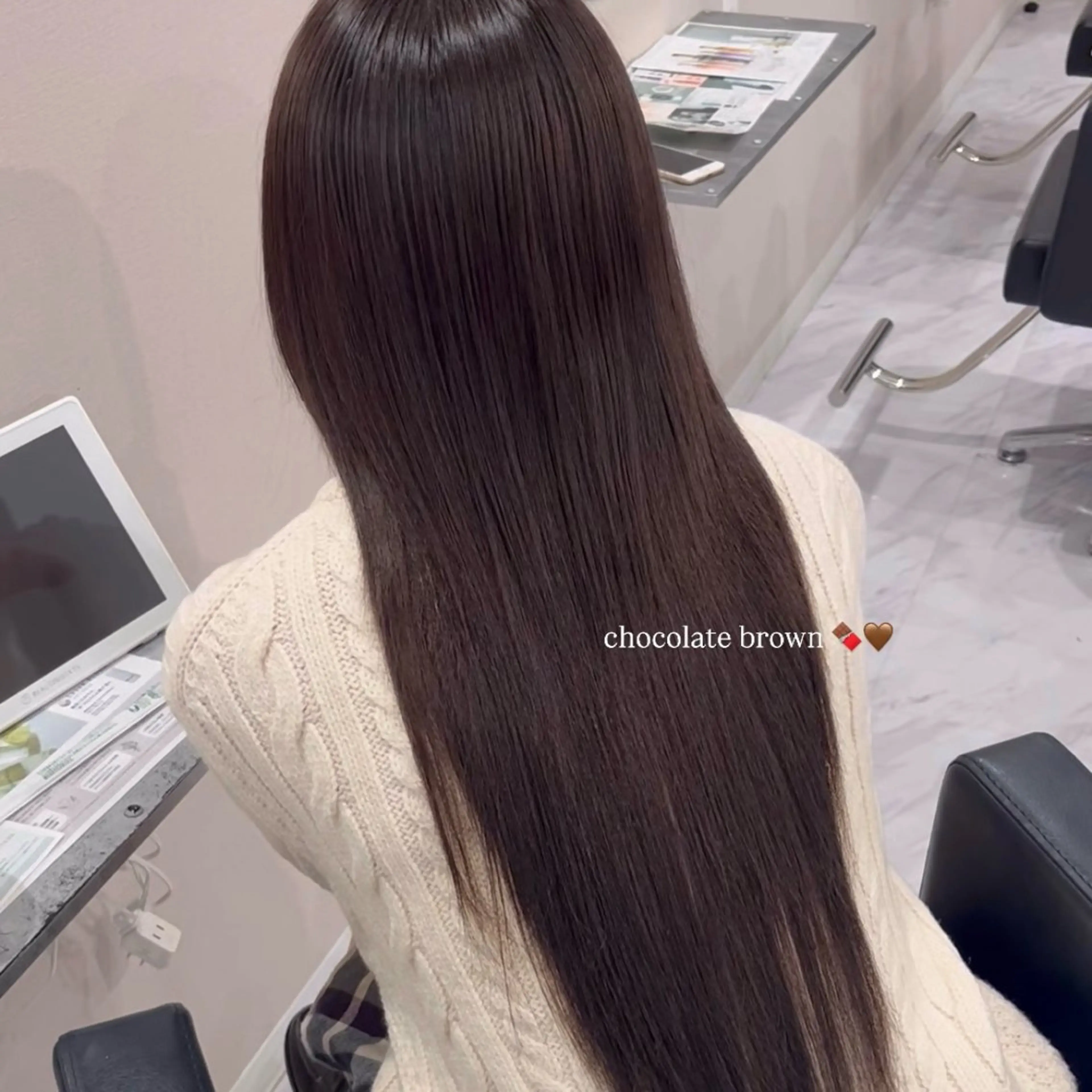 ロング カラー ヘアカラー 透明感カラー🪼🩵 𝐑𝐢𝐧のヘアスタイル