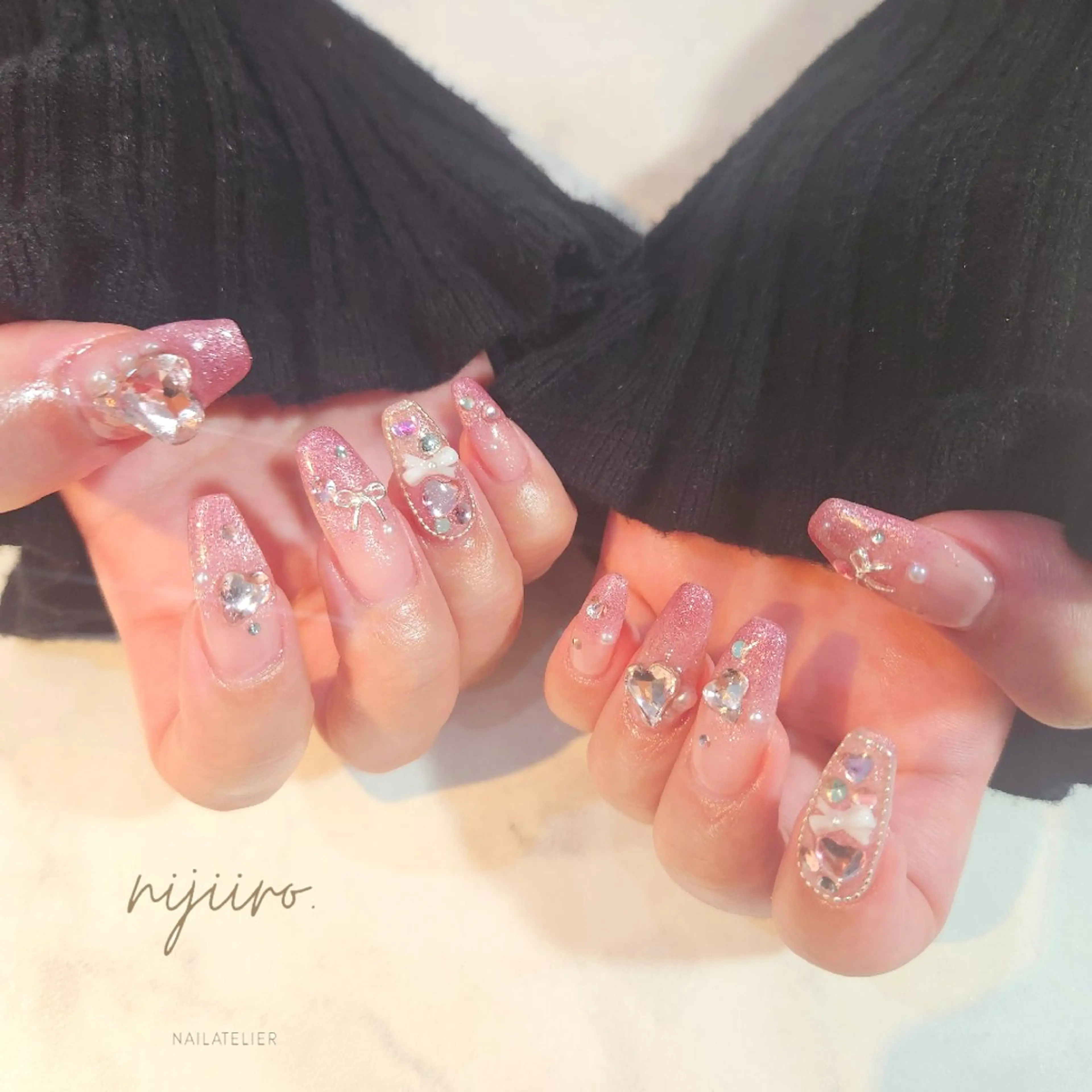 ネイル ハンドネイル nailatelier nijiiro.所属・nijiiro🌈 サトウのネイルデザイン