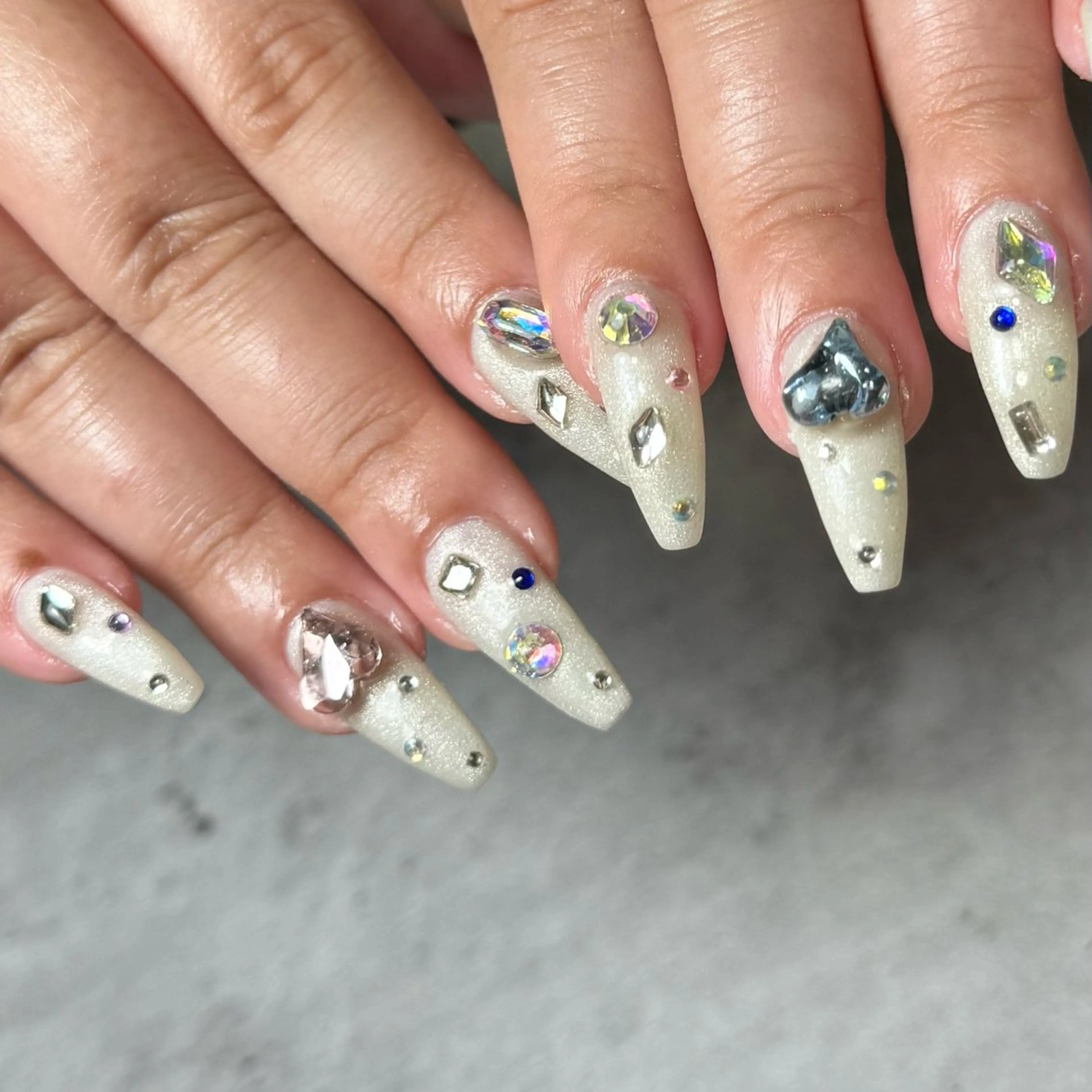 ネイル ハンドネイル are you nailのネイルデザイン
