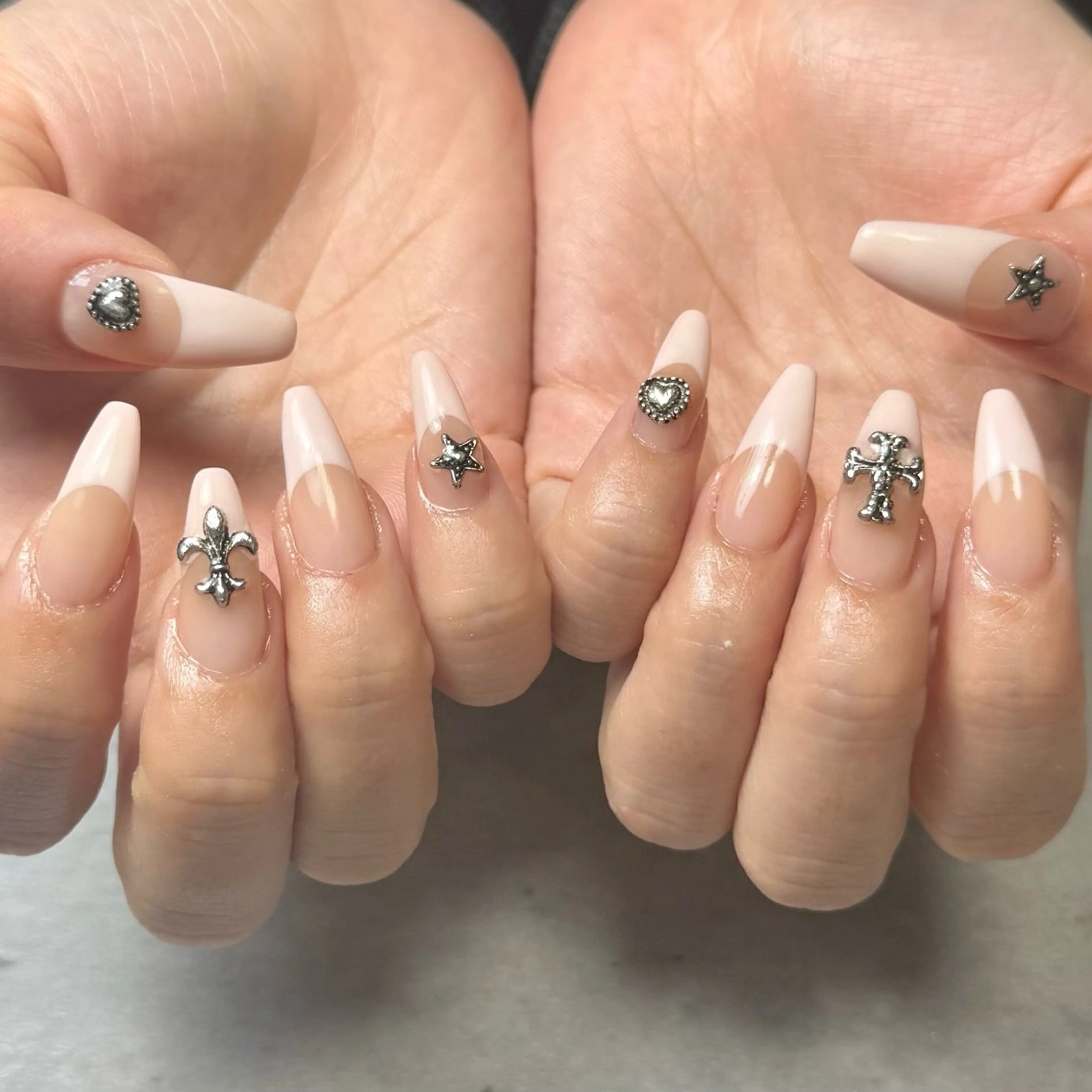 ネイル ハンドネイル are you nailのネイルデザイン