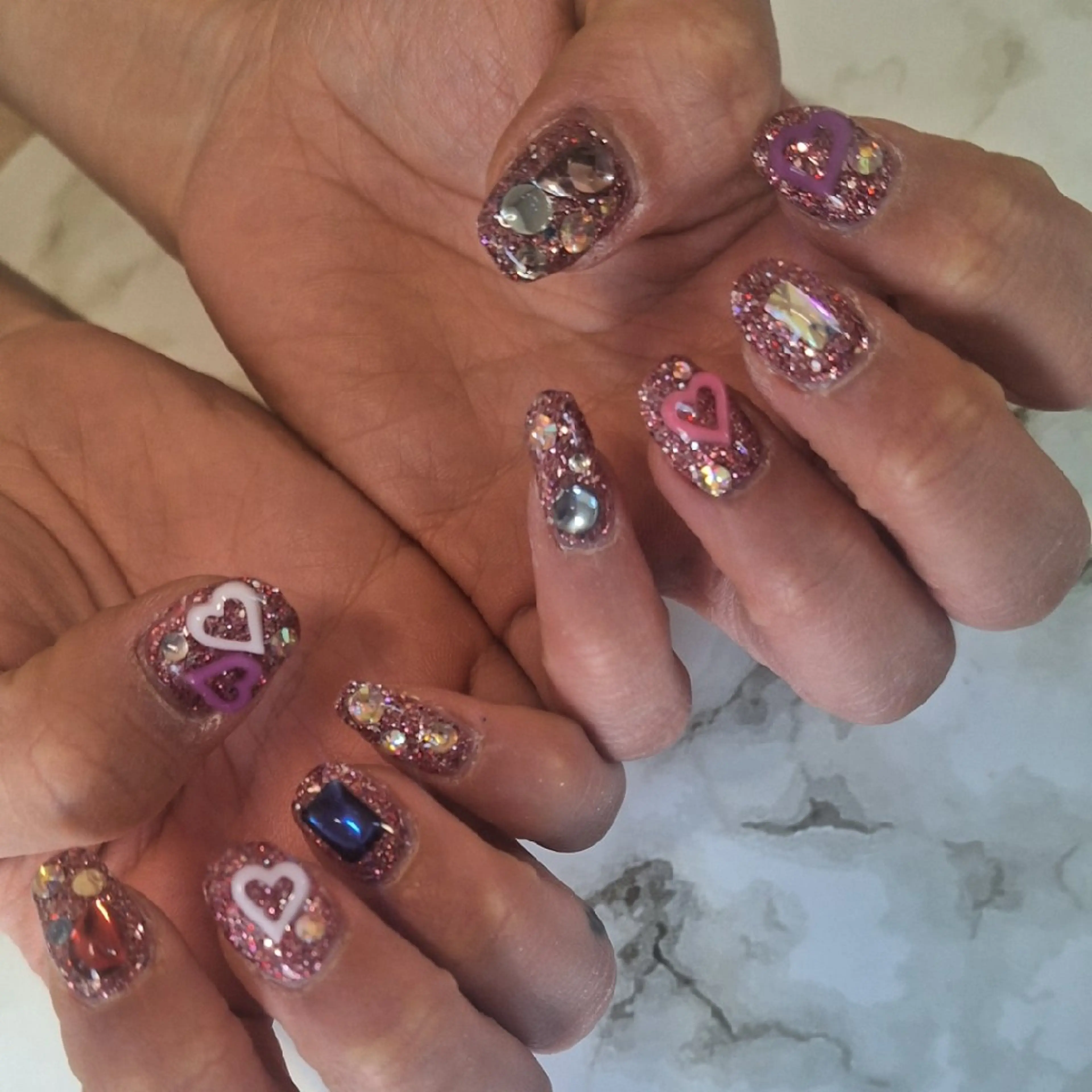 ネイル Nailsalon G.S.F Hisaのネイルデザイン