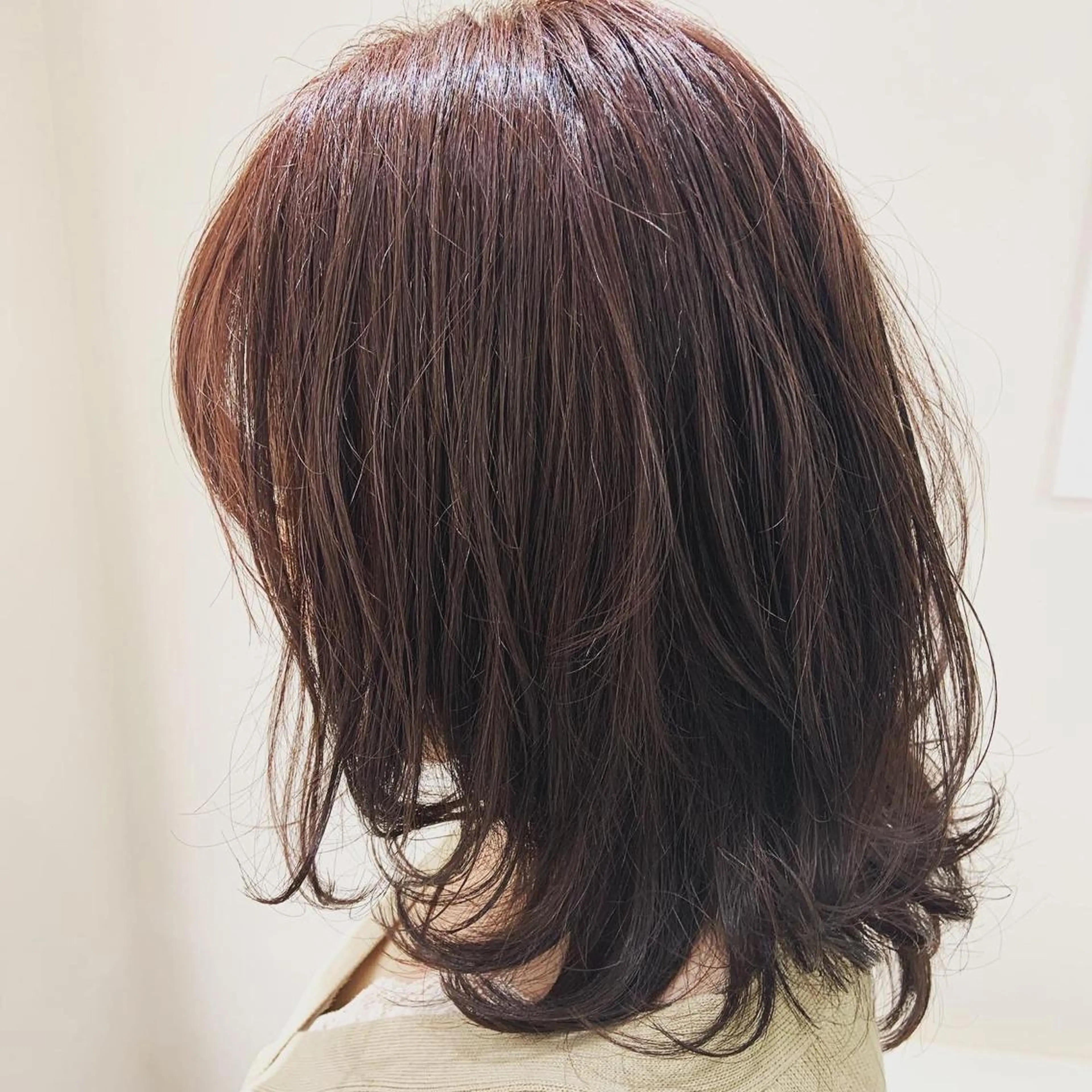 ミディアム ミディアムレイヤー レイヤーカット ⭐️💛骨格を診断 髪質改善◎RIKIのヘアスタイル