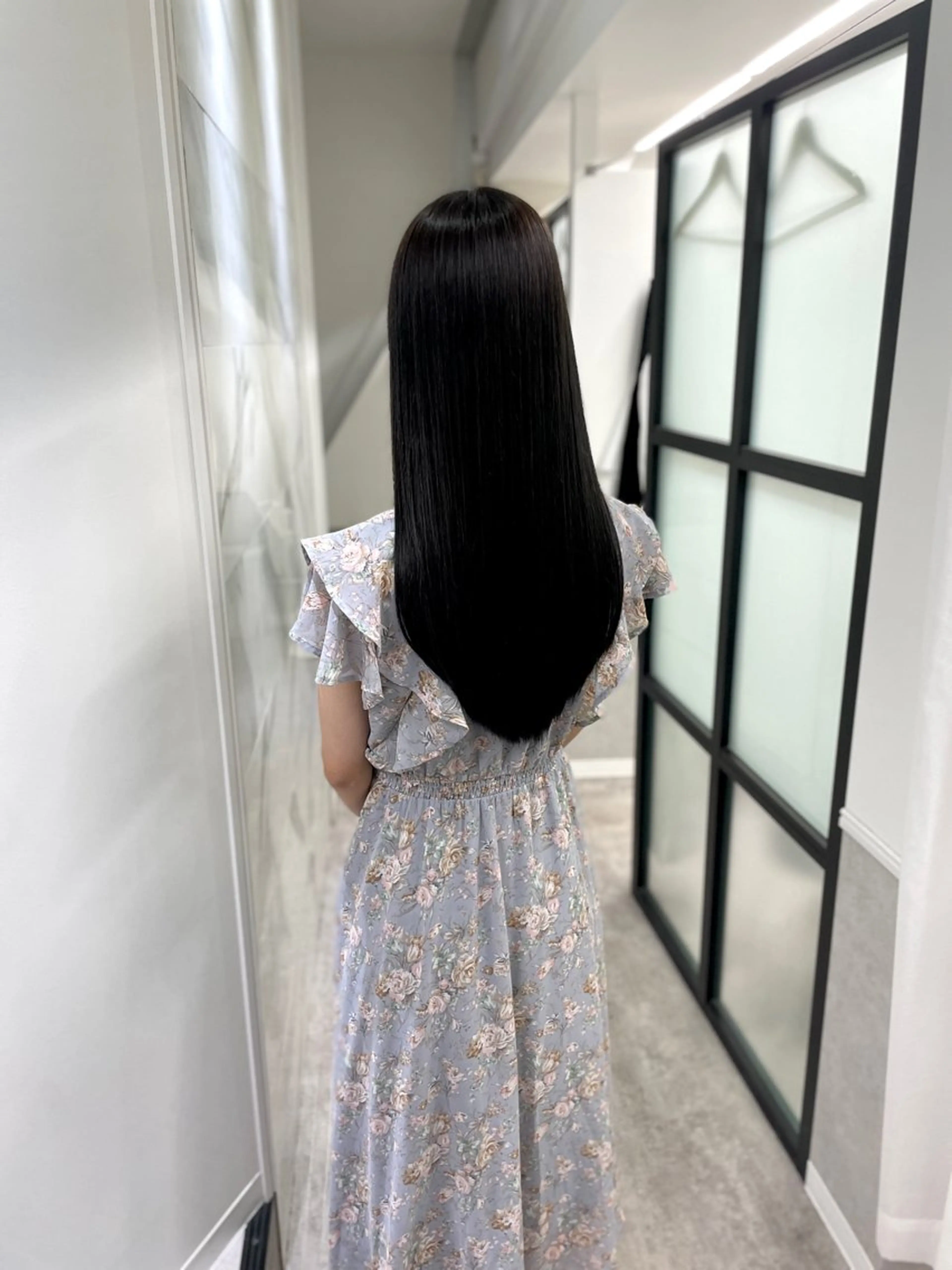 ロング トリートメント soigné 表参道【ソワネ】所属・🖱️透明感カラー ×髪質改善Rikyuのヘアスタイル