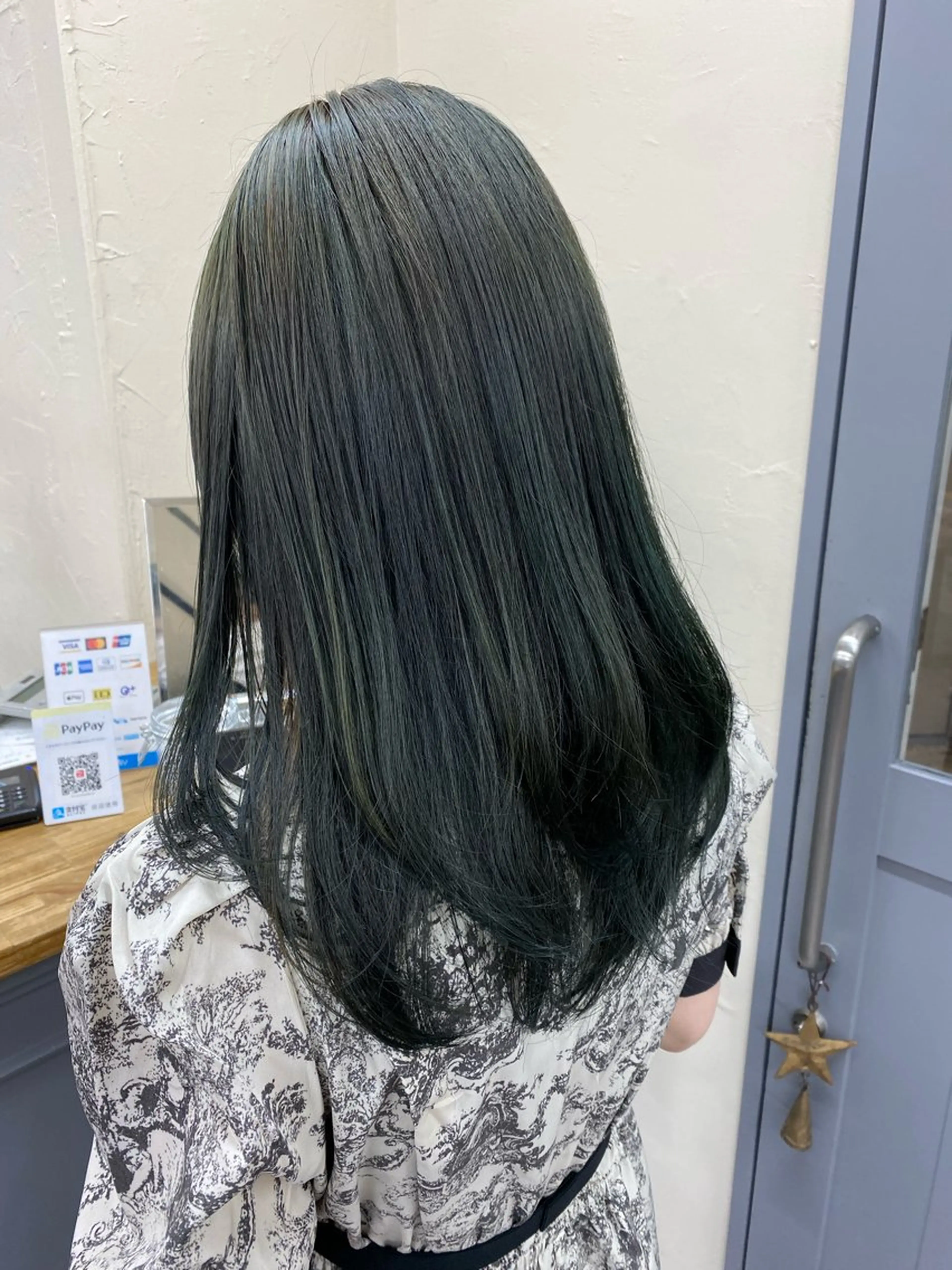 ロング ヘアカラー トリートメント ヘアセット 池袋🫧mio🫧 透明感ワンカラー🫧のヘアスタイル