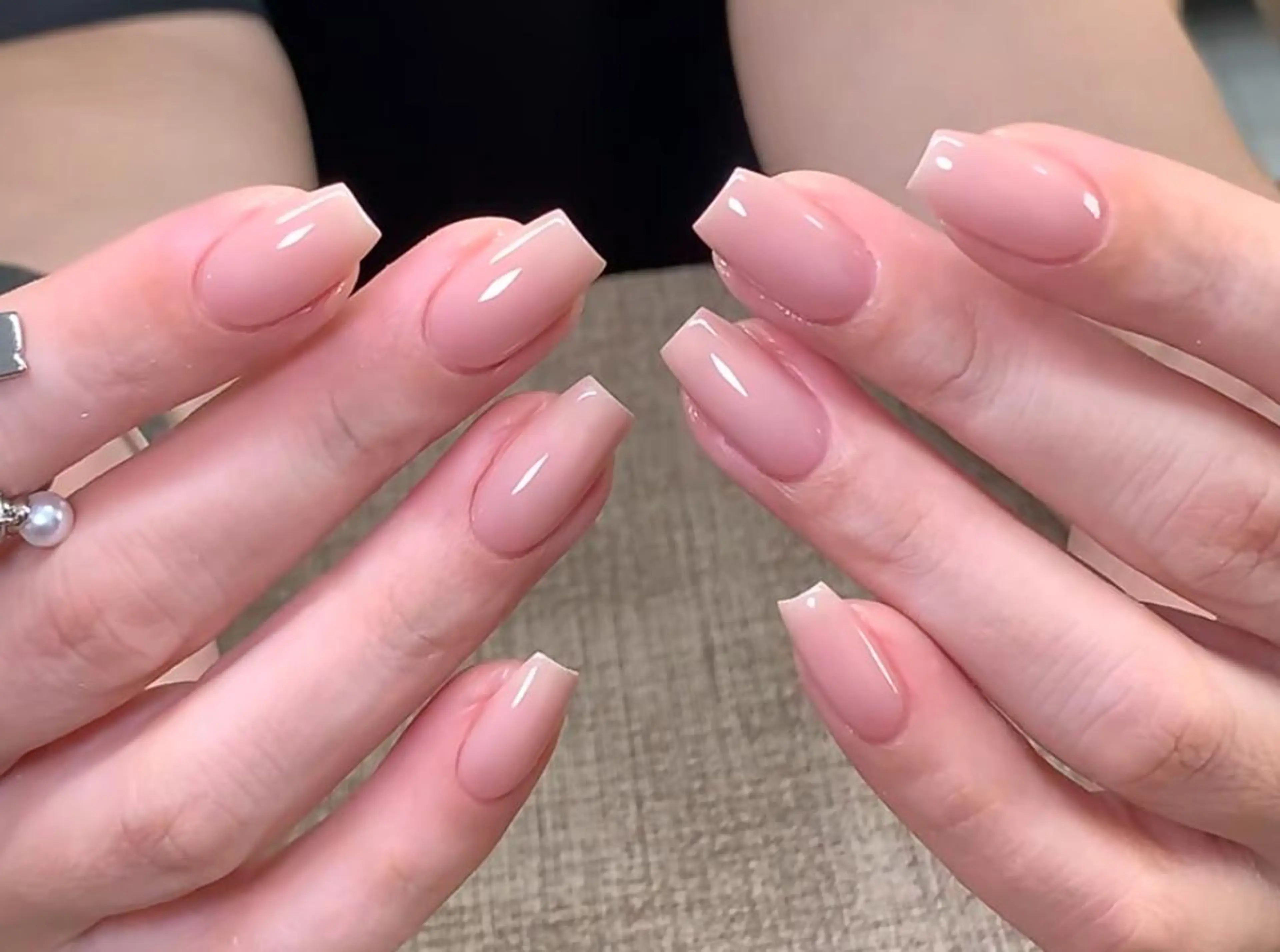 ネイル ハンドネイル エ リのネイルデザイン