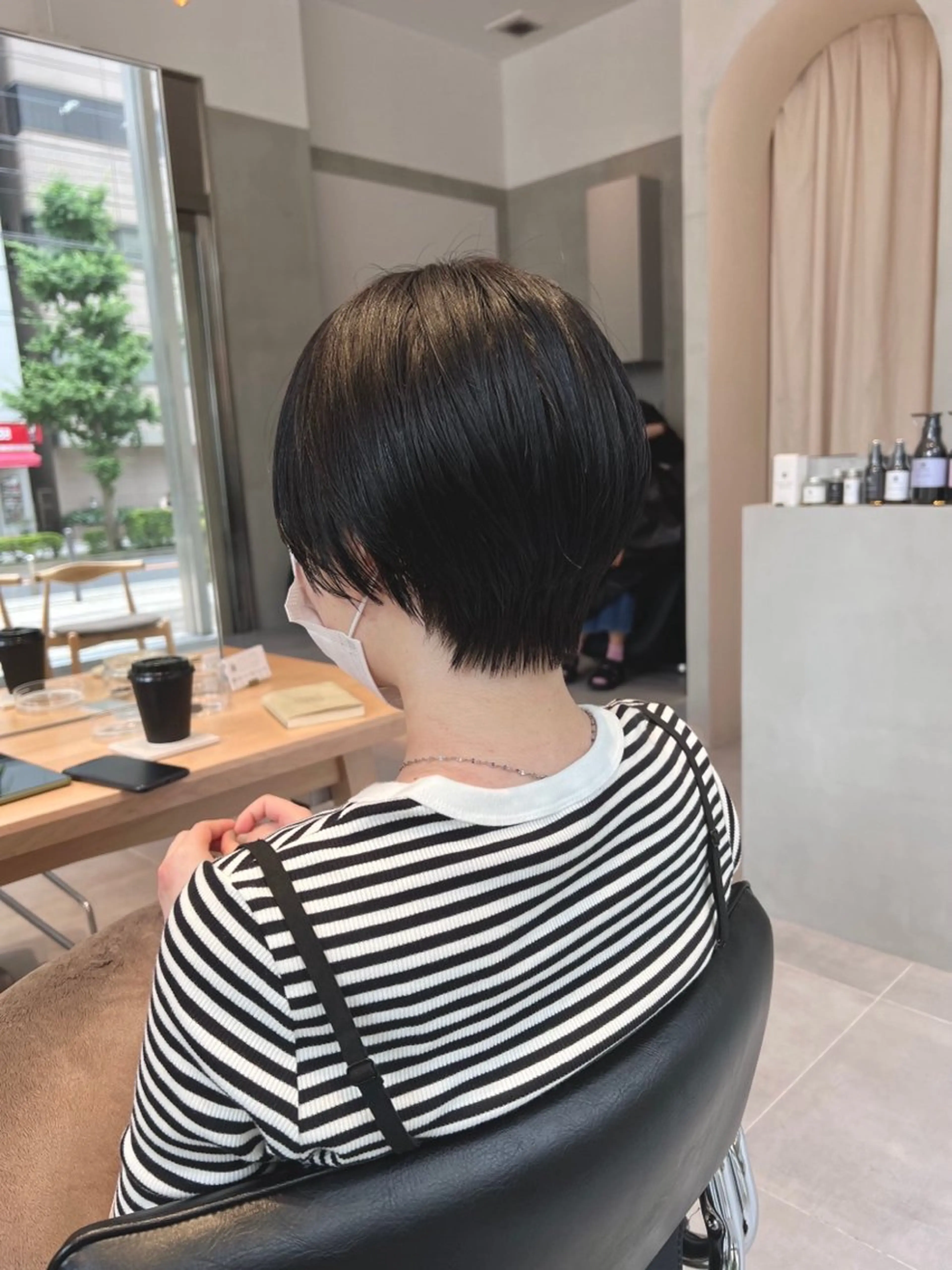 ショート 透ける艶カラー💎 ミオのヘアスタイル