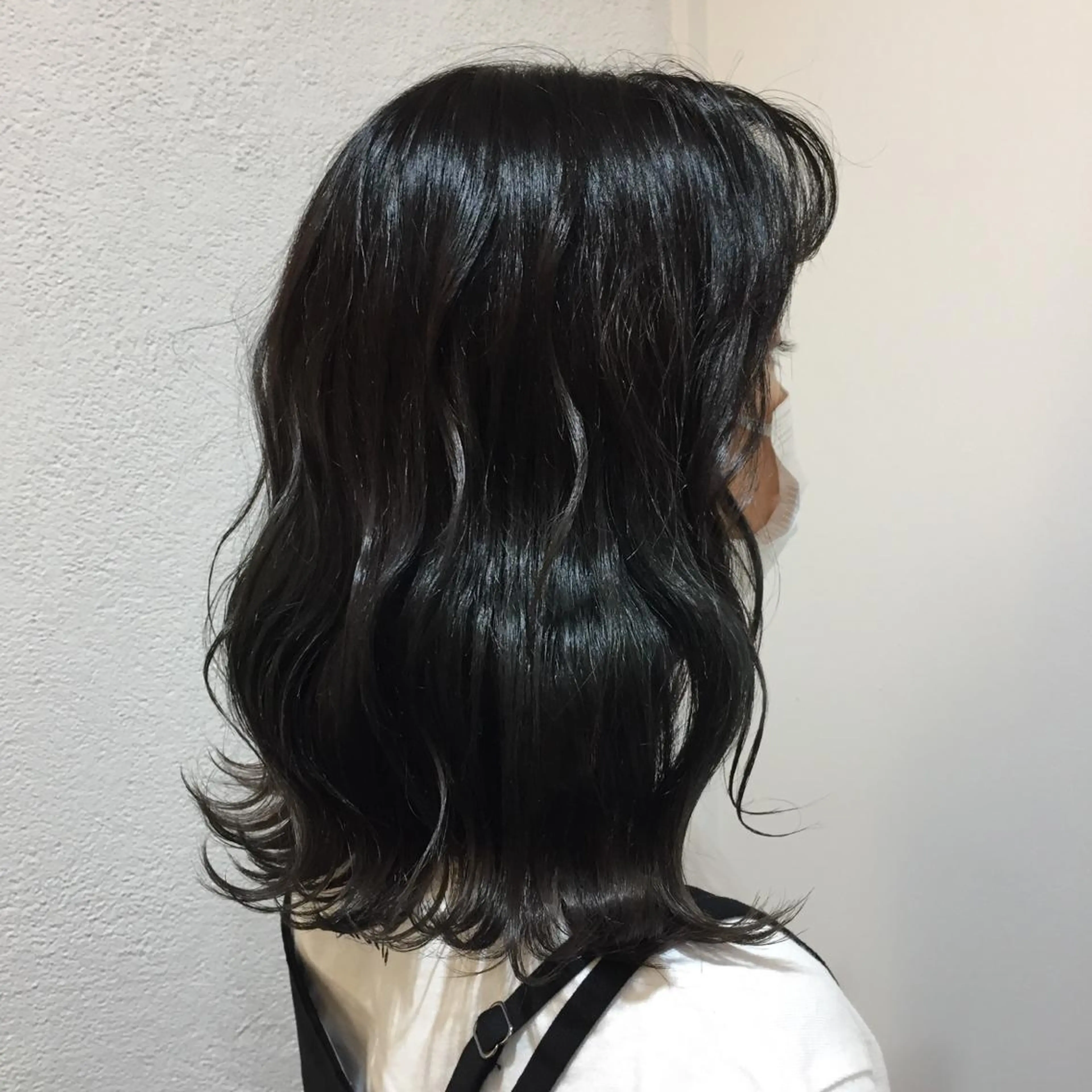 ミディアム カラー グラデーションカラー パープルカラー シルバー VanCouncil 千種所属・大竹 穂香のヘアスタイル