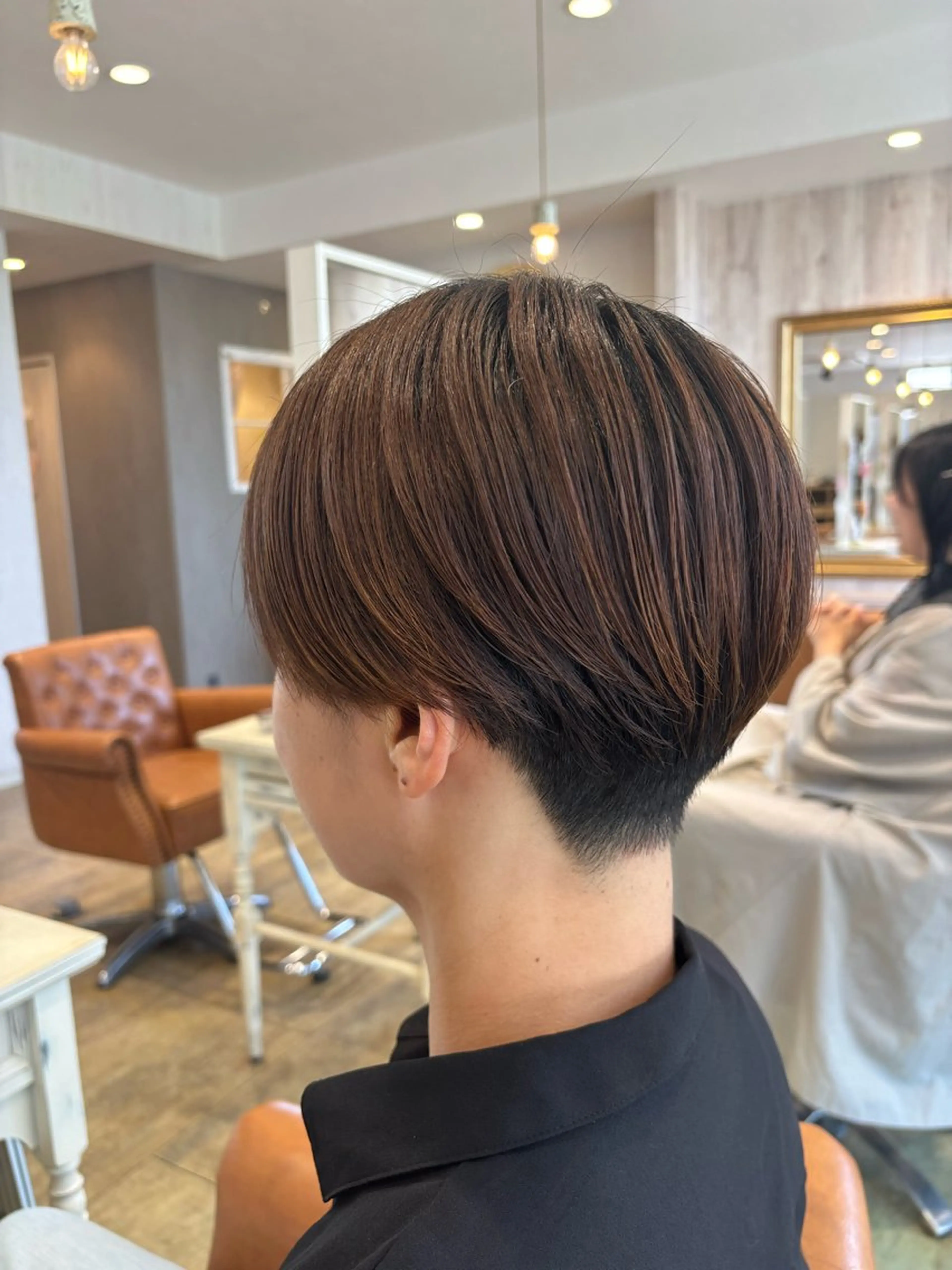 ショート ショートヘア 長尾ゆりの/ボブ/ ベージュ/ハイトーンのヘアスタイル