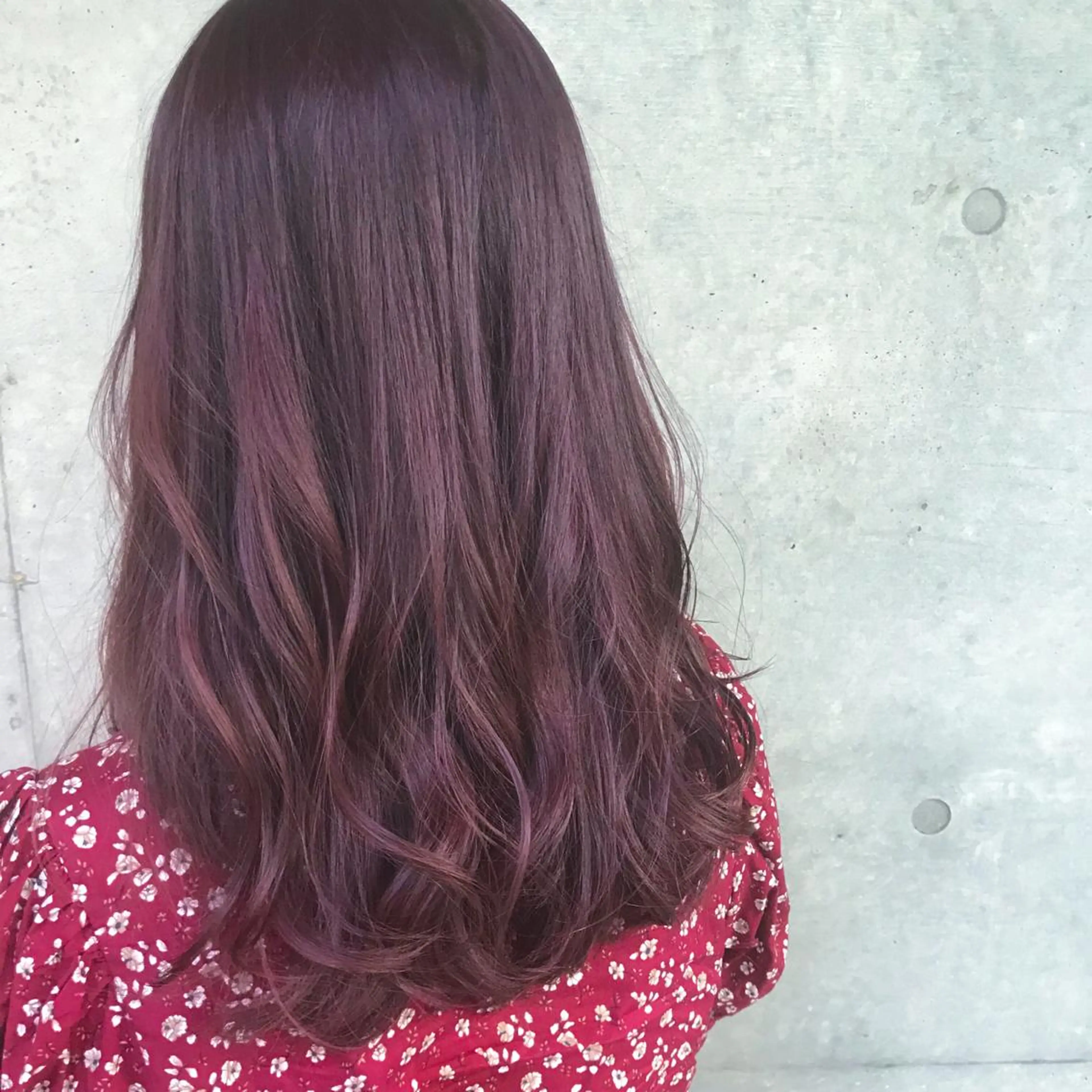 ミディアム Lome'所属・✨ブリーチマスター✨ オクヤマヨウスケのヘアスタイル