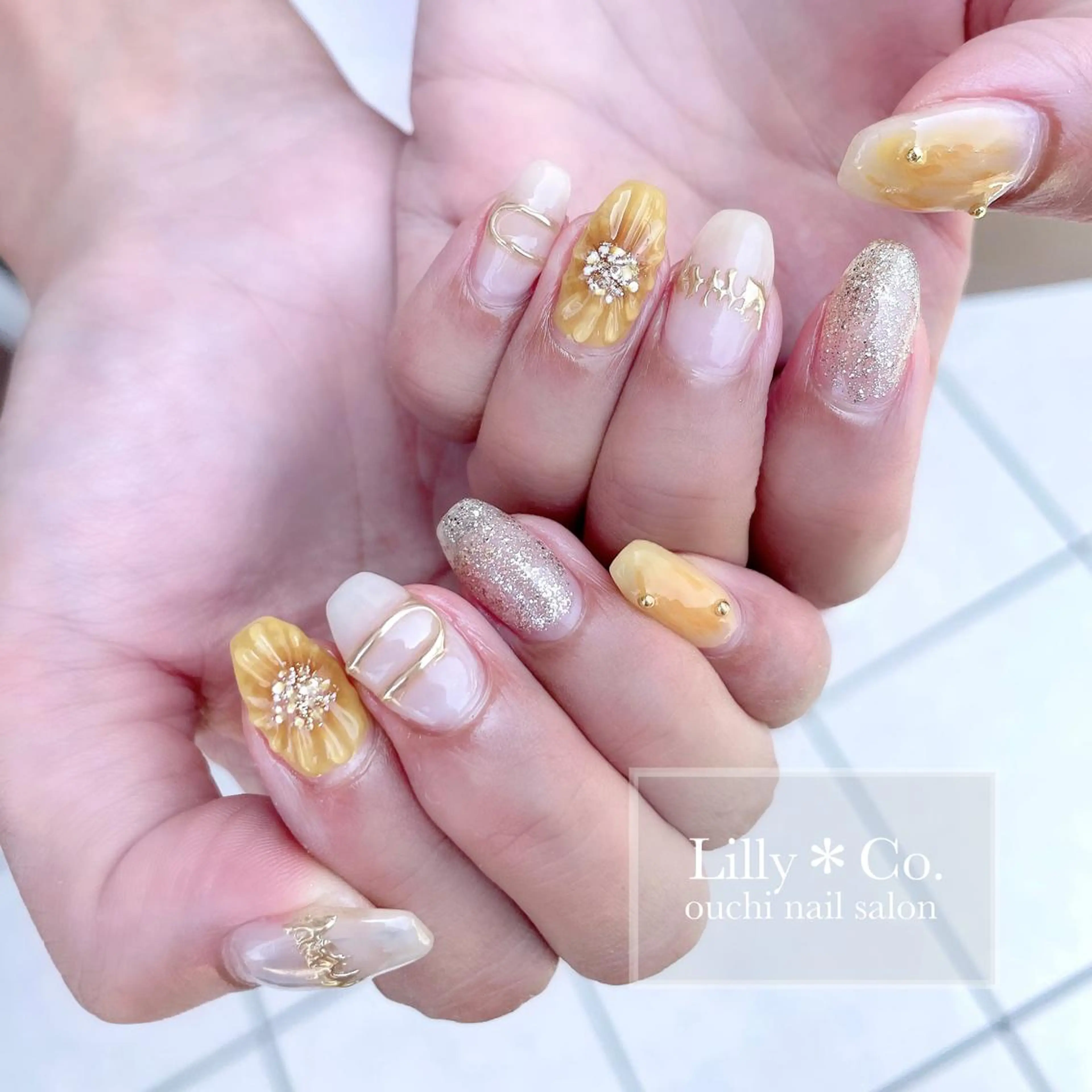 ネイル ハンドネイル ハンドケア Lilly Co.のネイルデザイン