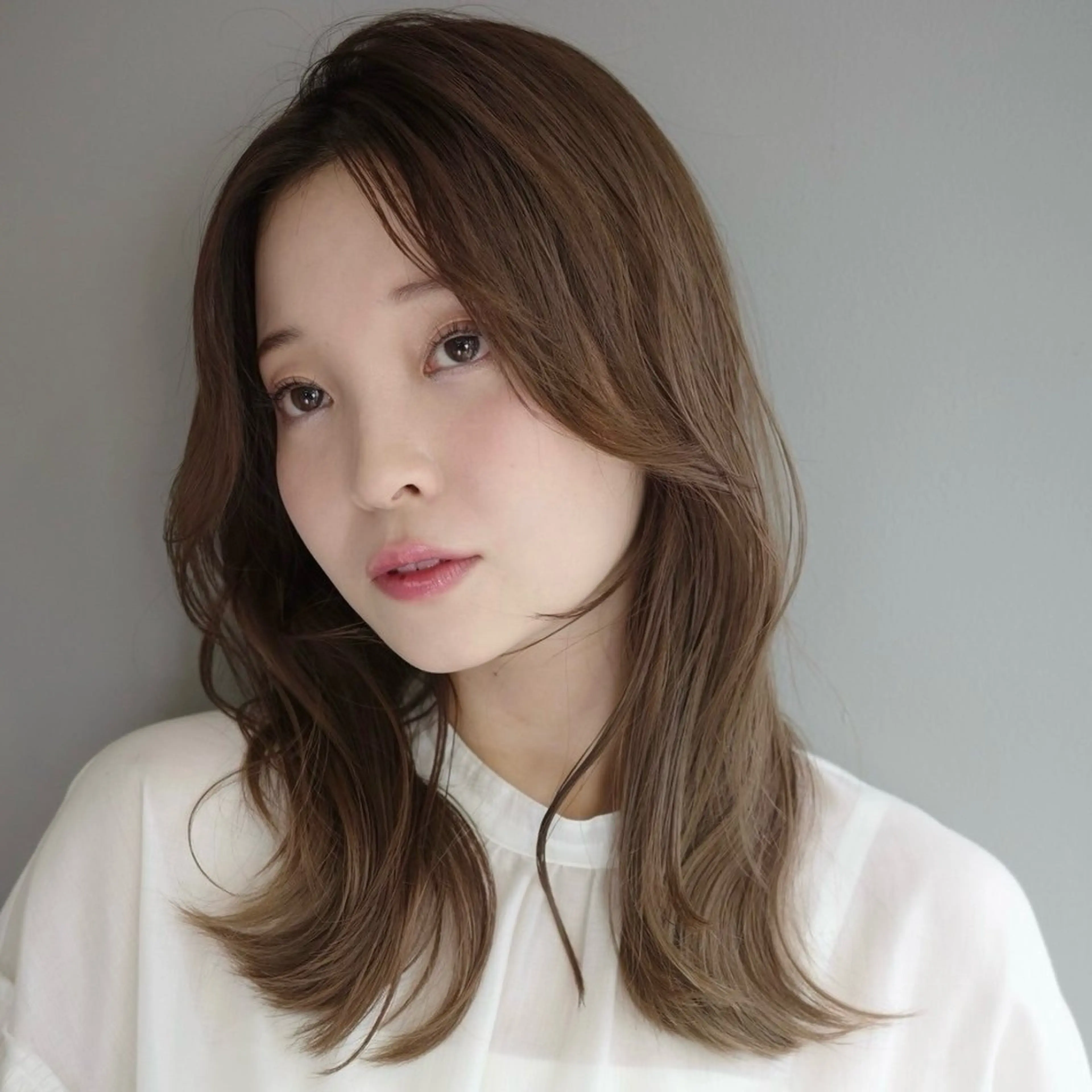 セミロング ヘアカラー トリートメント sia所属・ナチュラルカラー neneのヘアスタイル