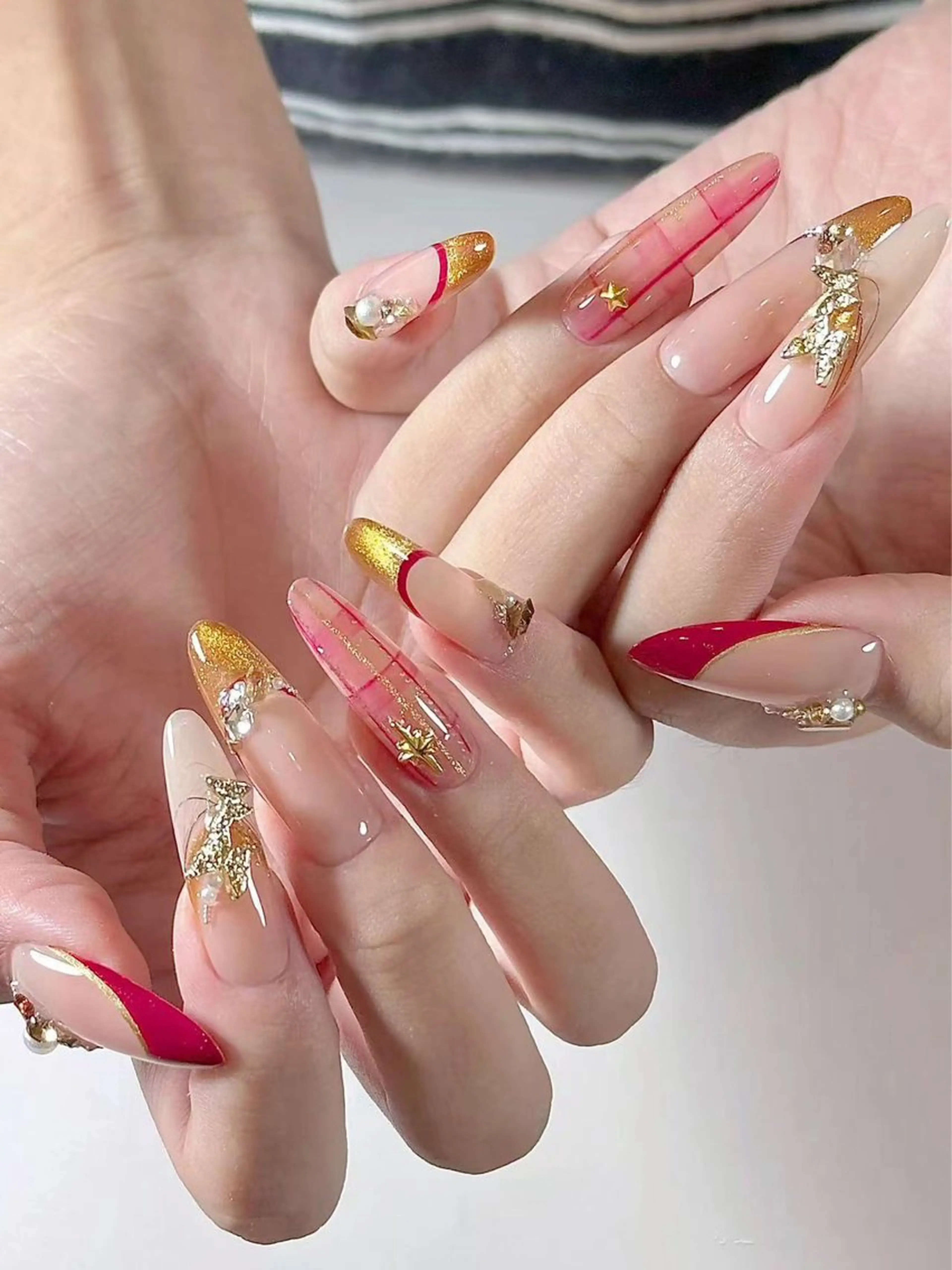 ネイル フラワーネイル フレンチネイル ジェルネイル ガラスフレンチ ハート ハンドネイル BabyYouMi nailのネイルデザイン