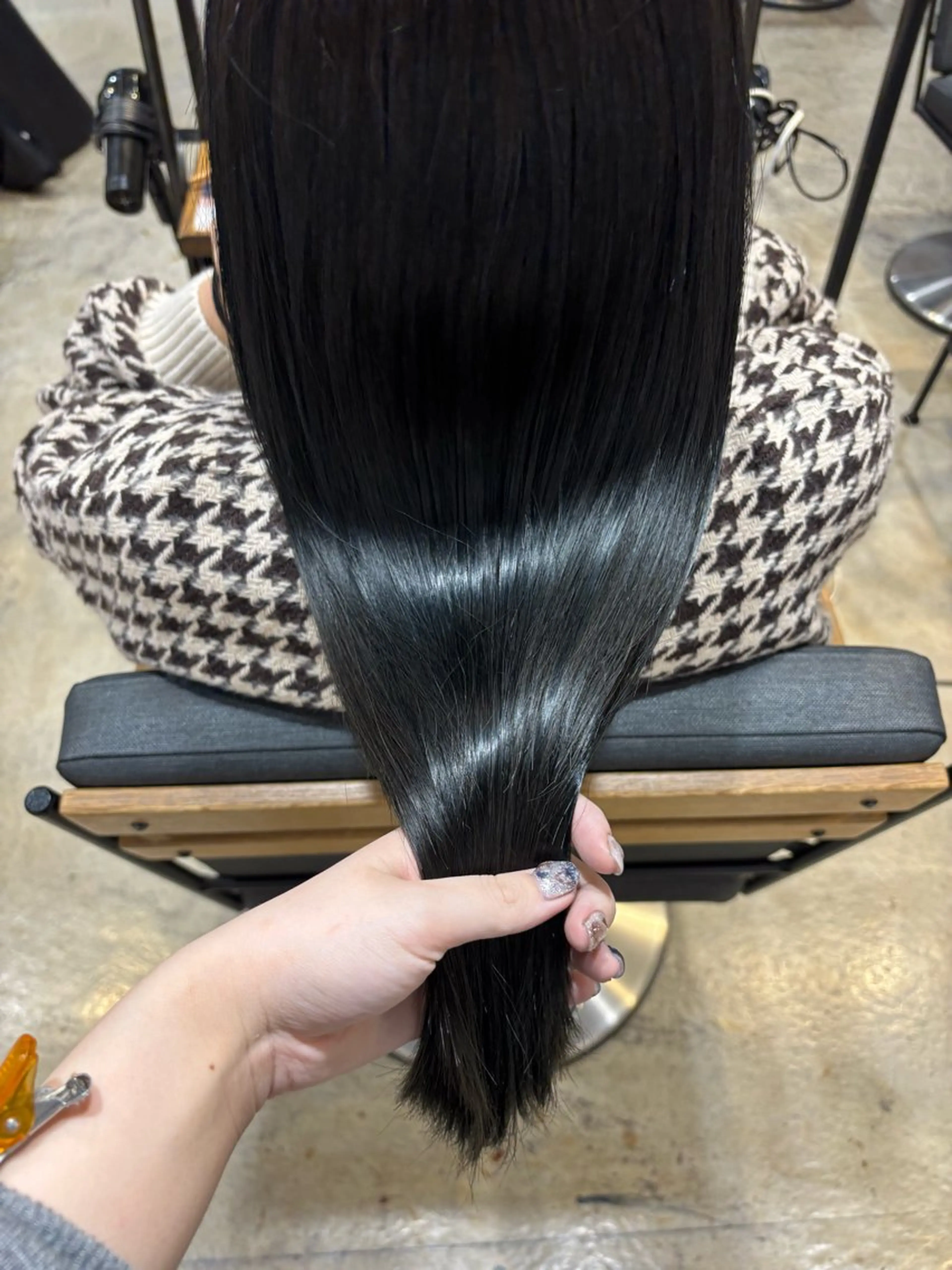 カット➕縮毛矯正➕ホームケア髪質改善トリートメント付き🪄の写真