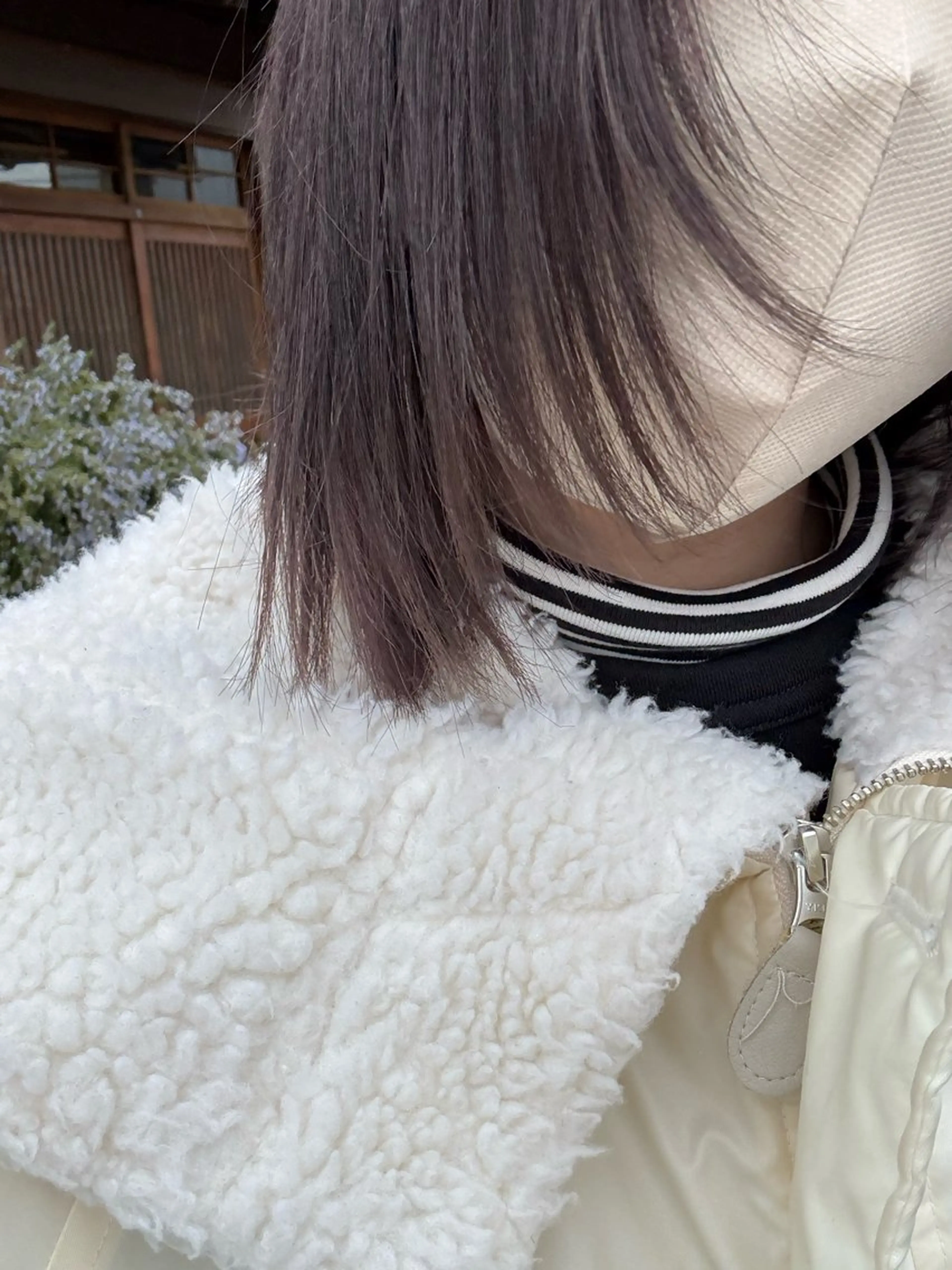 ミディアム 顔まわりレイヤー 顔周りカット レイヤーカット カット Hus所属・【Hus】 YUI🌟のヘアスタイル