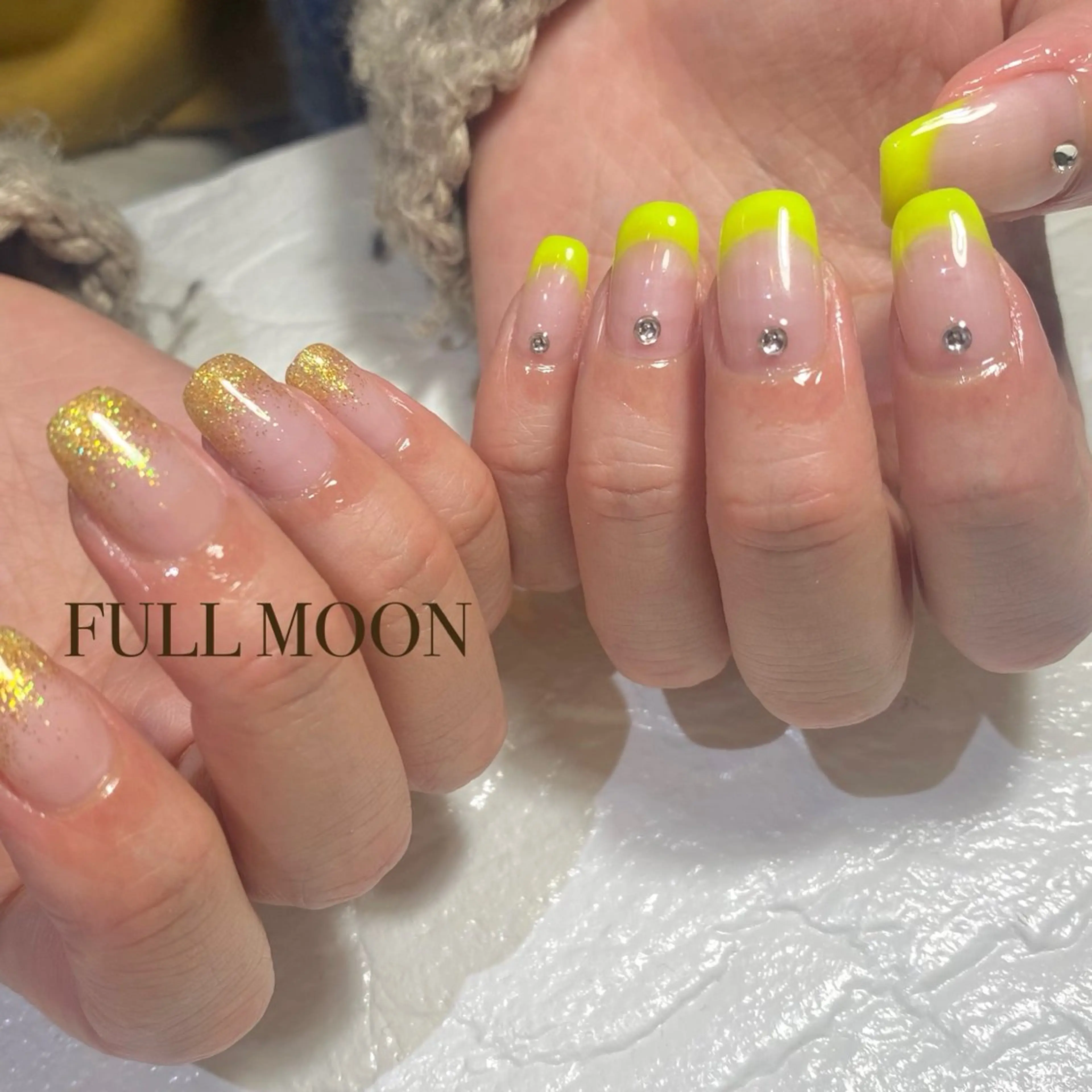 ネイル ハンドネイル FULL MOONのネイルデザイン