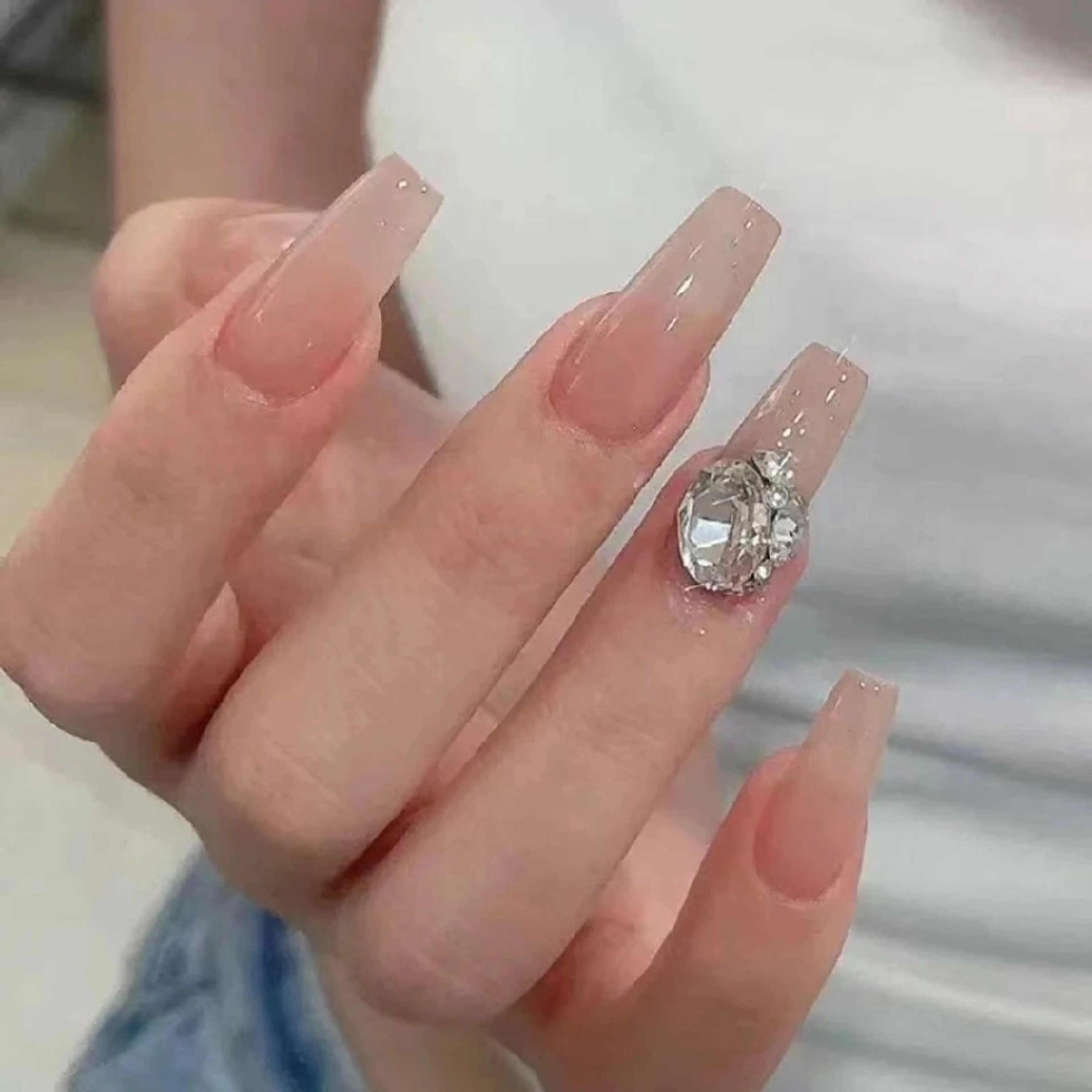 ネイル ネイリストゆか💅 長さだし、深爪矯正のネイルデザイン