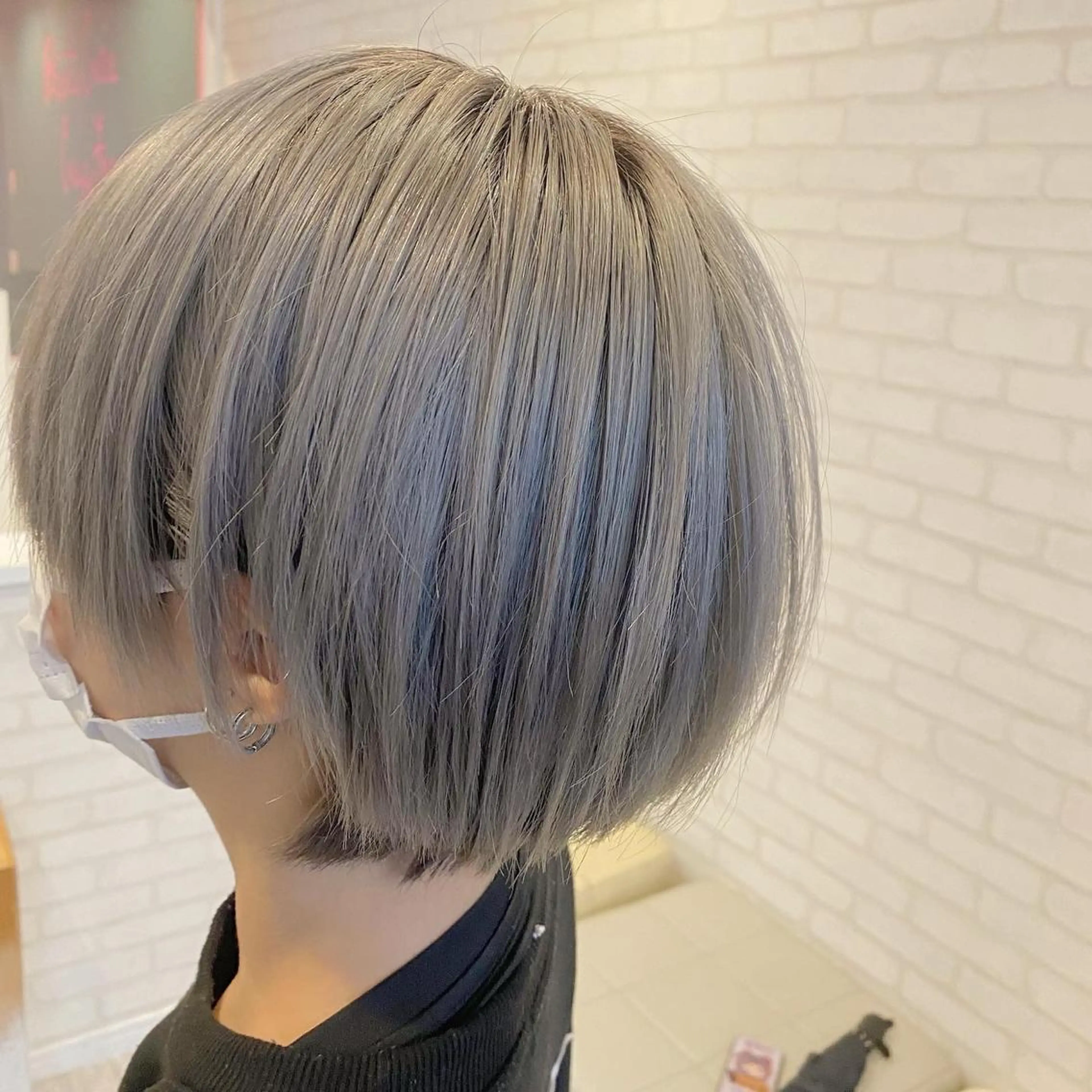 ショート カラー すずき なぎさ☀️のヘアスタイル