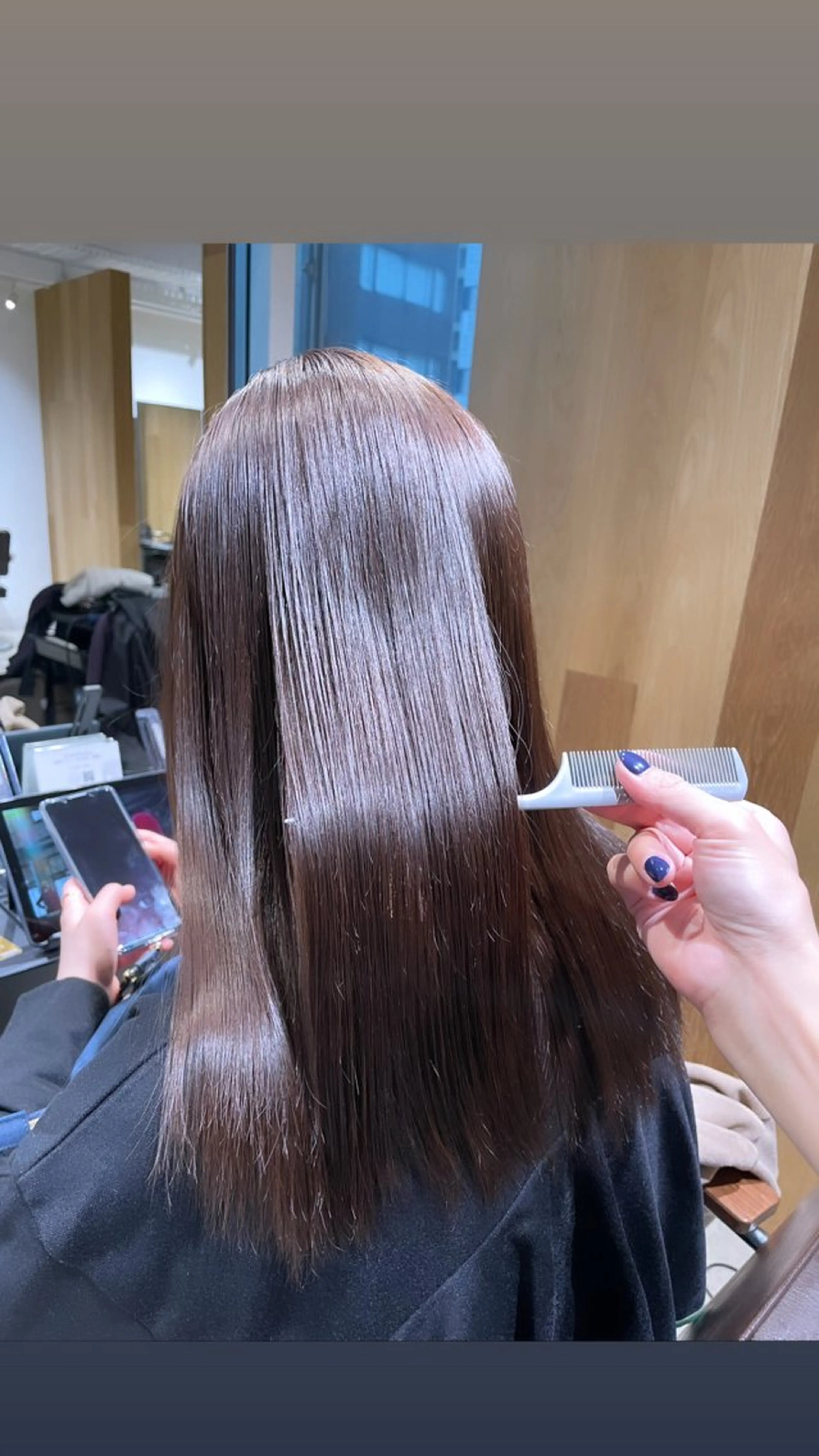 ロング カラー 縮毛矯正 カット ヘアカラー 縮毛矯正 🩵縮毛矯正  髪質 改善 ツヤ髪🩵のヘアスタイル