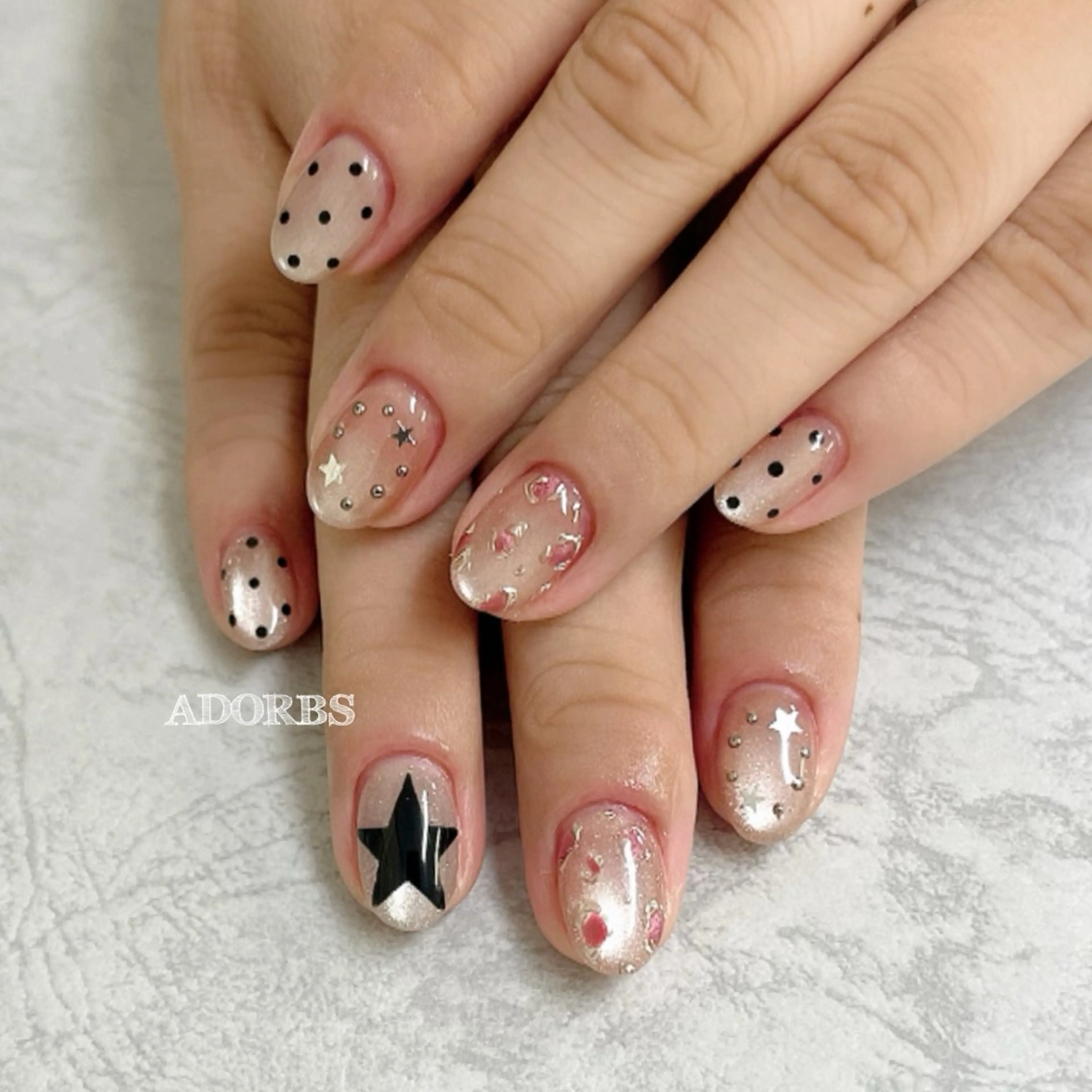 ネイル ハンドネイル ADORBS ✩上福岡Ranranのネイルデザイン