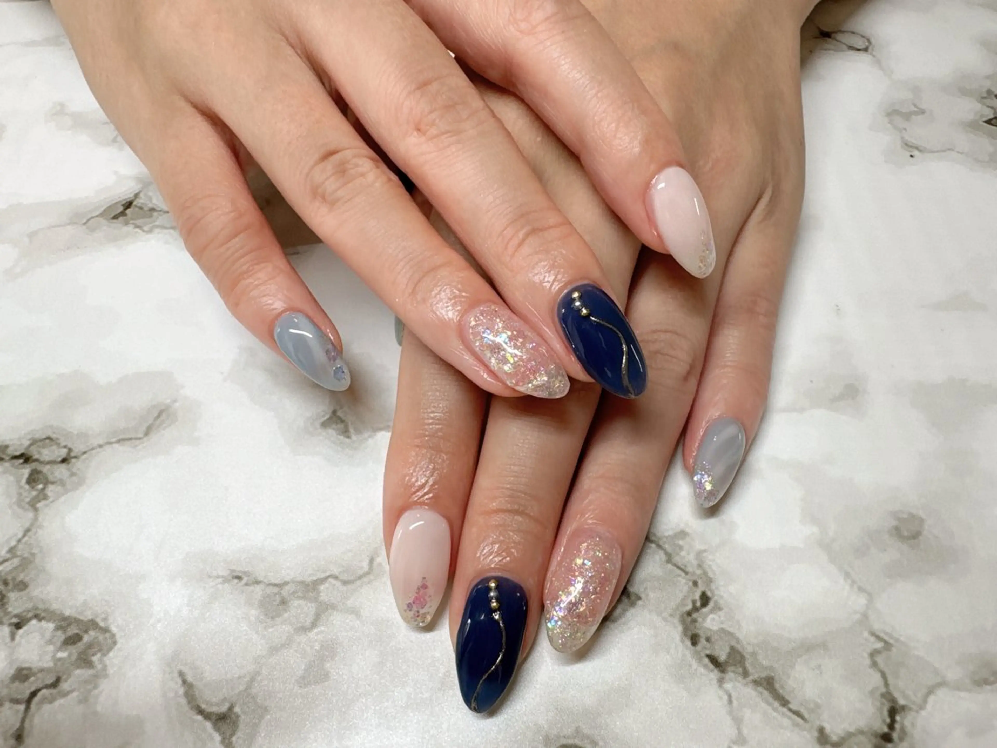 ネイル Odon Beauty  nail  salon所属・ソコ ソコのネイルデザイン