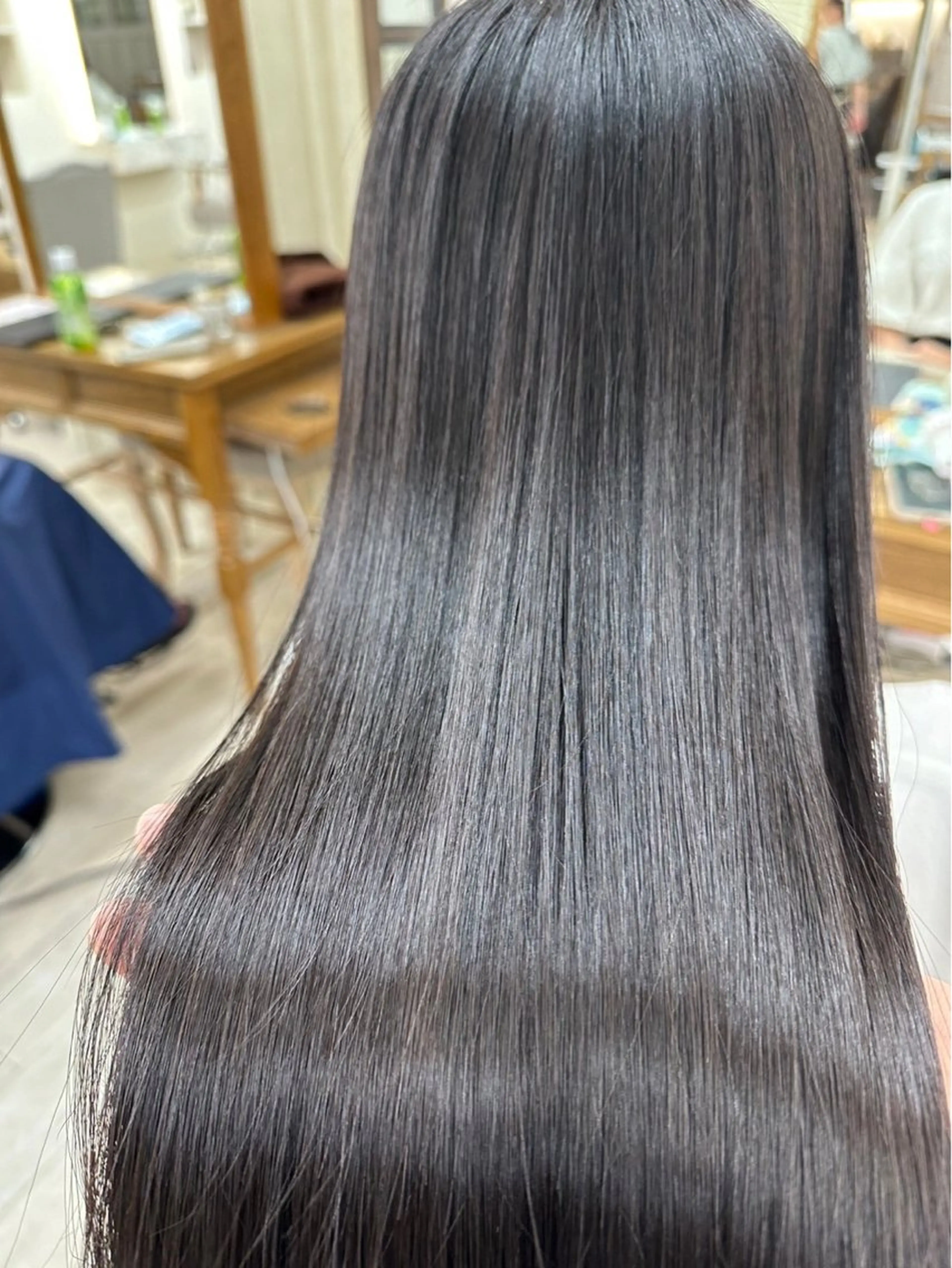 ロング 透明感カラー りゅうせいのヘアスタイル