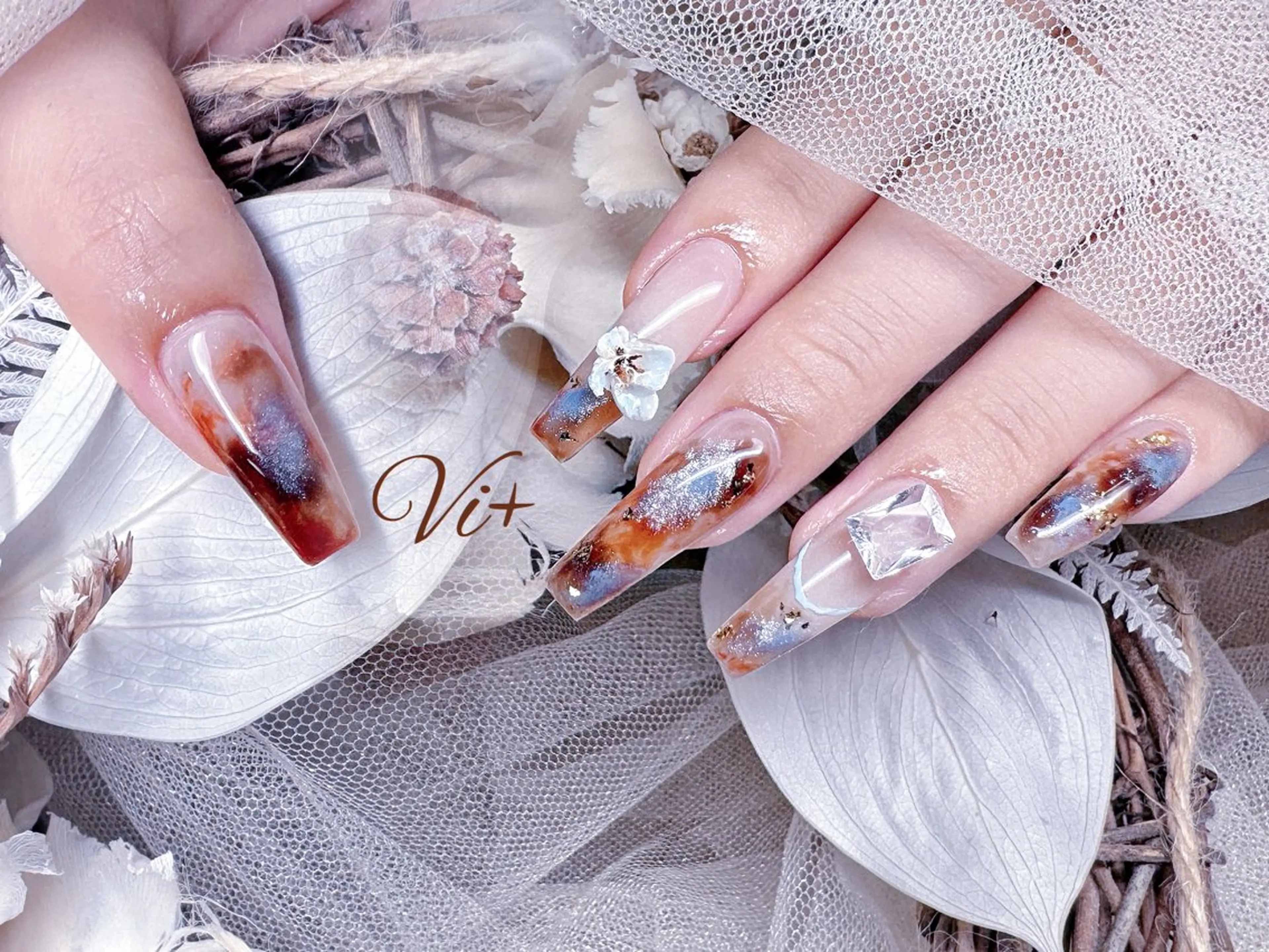 ネイル ハンドネイル ✨Nailsalon Vi+✨のネイルデザイン