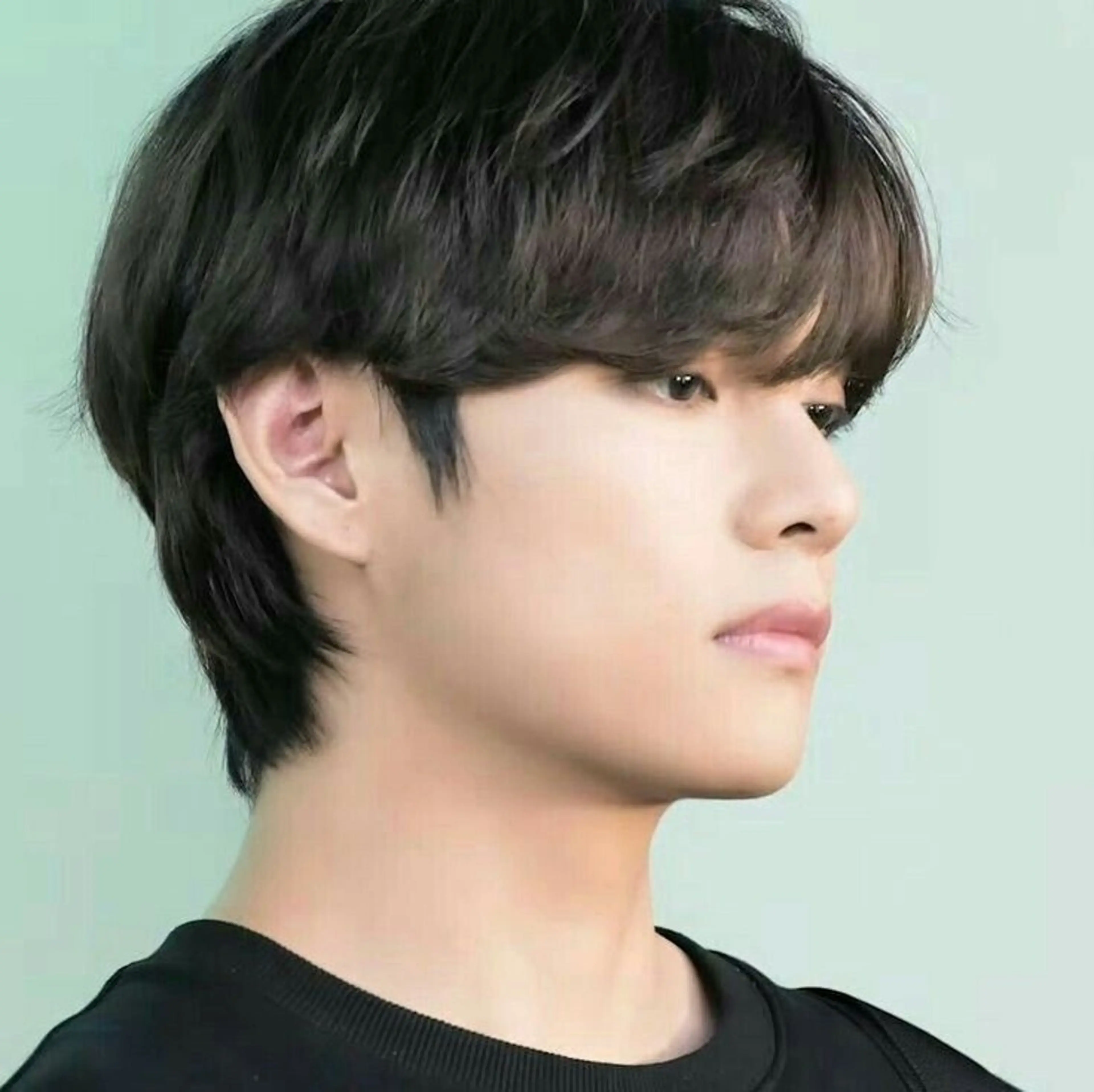 ショート メンズ センターパート メンズウルフカット ウルフカット カット サロウィン　神戸三宮店所属・三宮No.1ブリーチ 無しカラー/杉山太貴のヘアスタイル