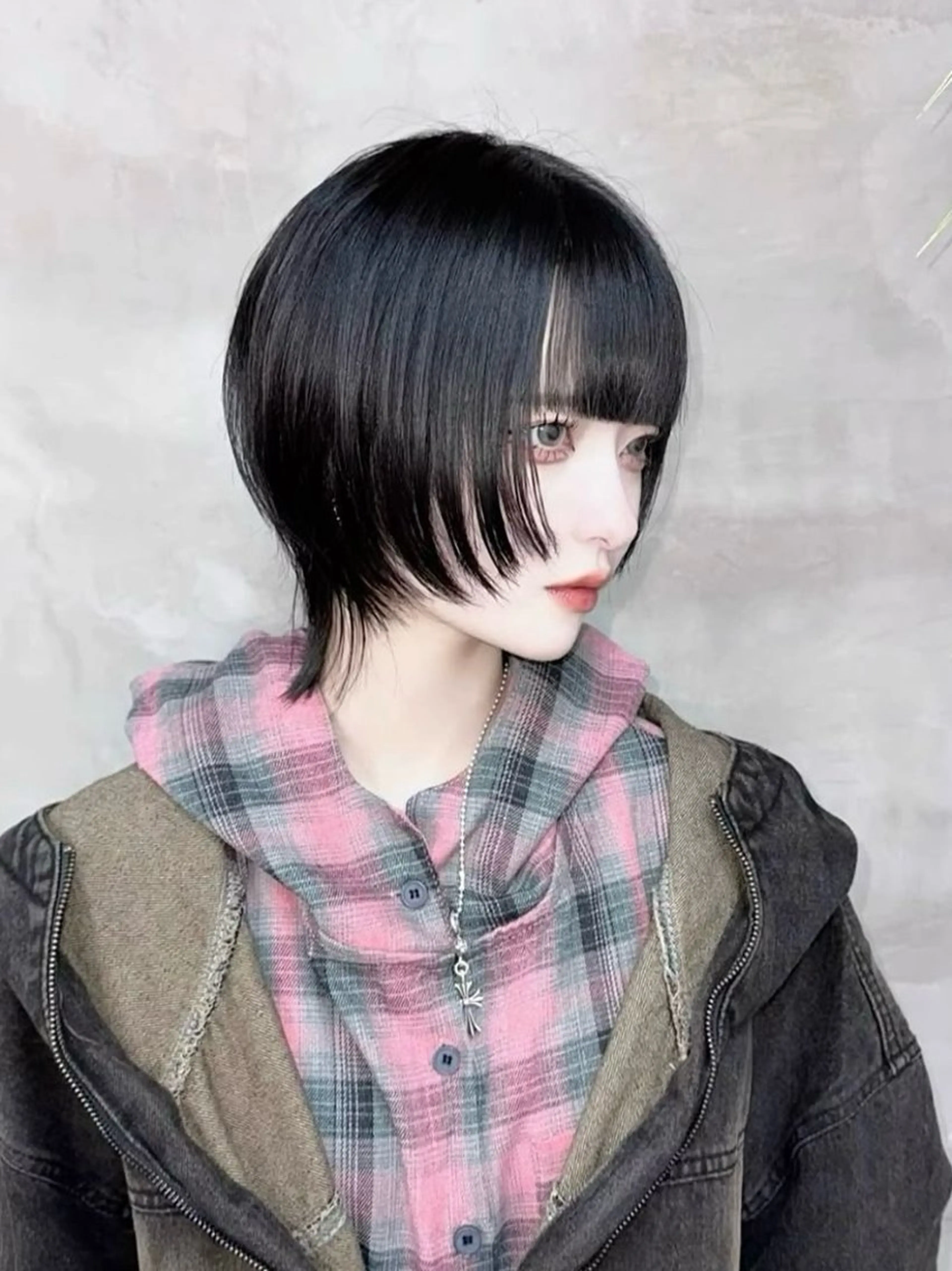 ショート 🖤ウルフ×ハイ トーン🖤KOYAのヘアスタイル