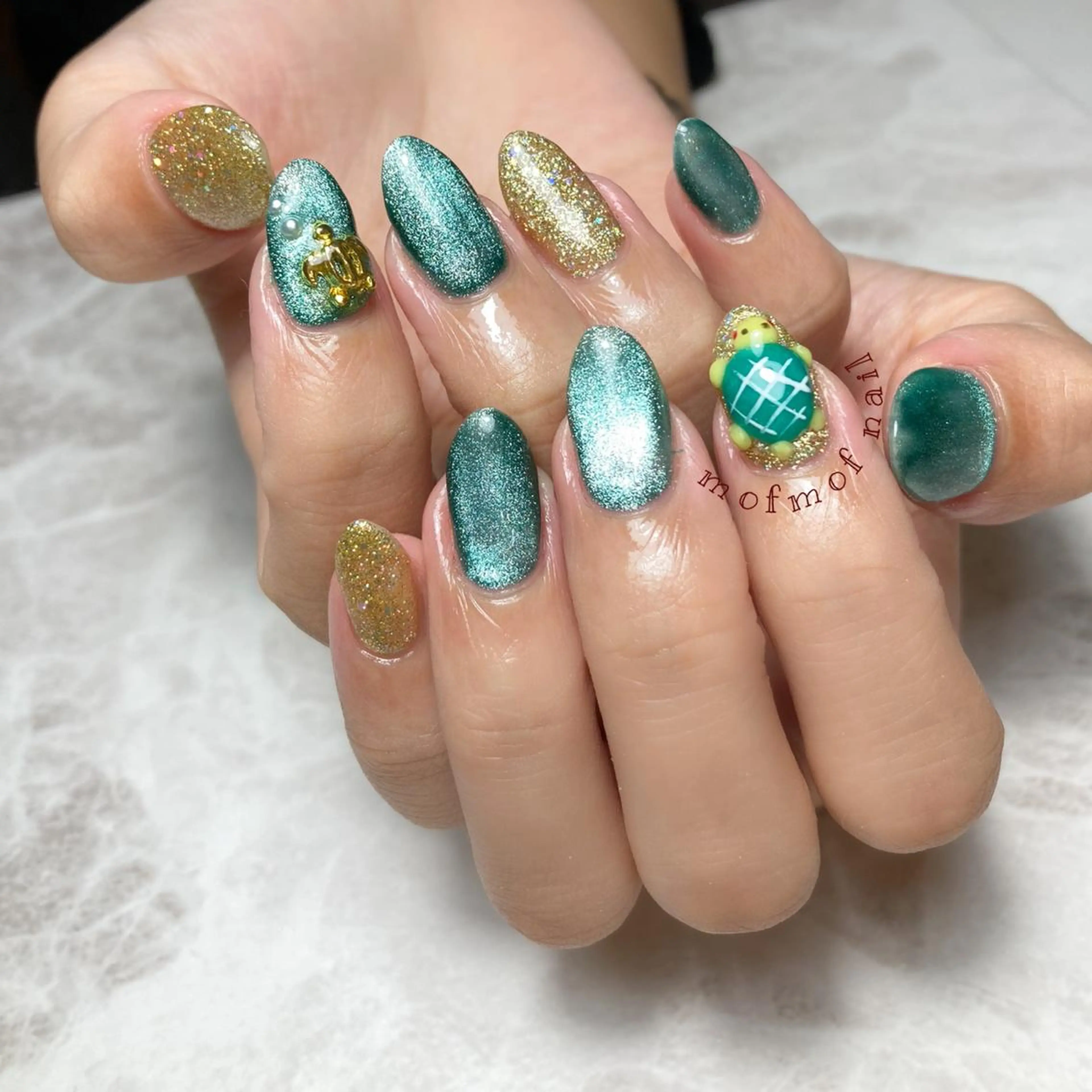 ネイル マグネットネイル ハンドネイル mofmofnail 🌿shimizuのネイルデザイン