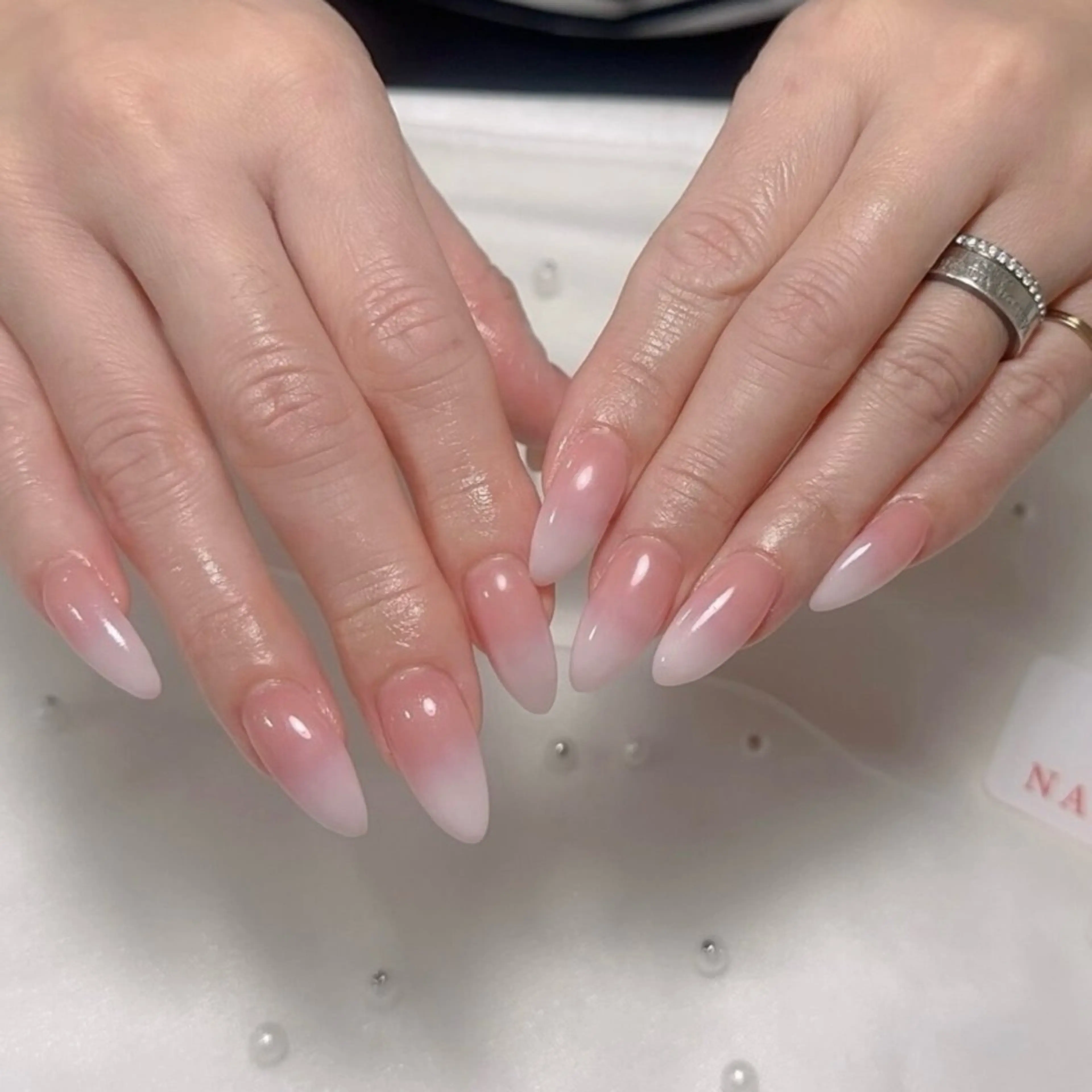 ネイル アートネイル フレンチネイル ジェルネイル グラデーション 韓国ネイル ハンドネイル 久保田 マリコのネイルデザイン