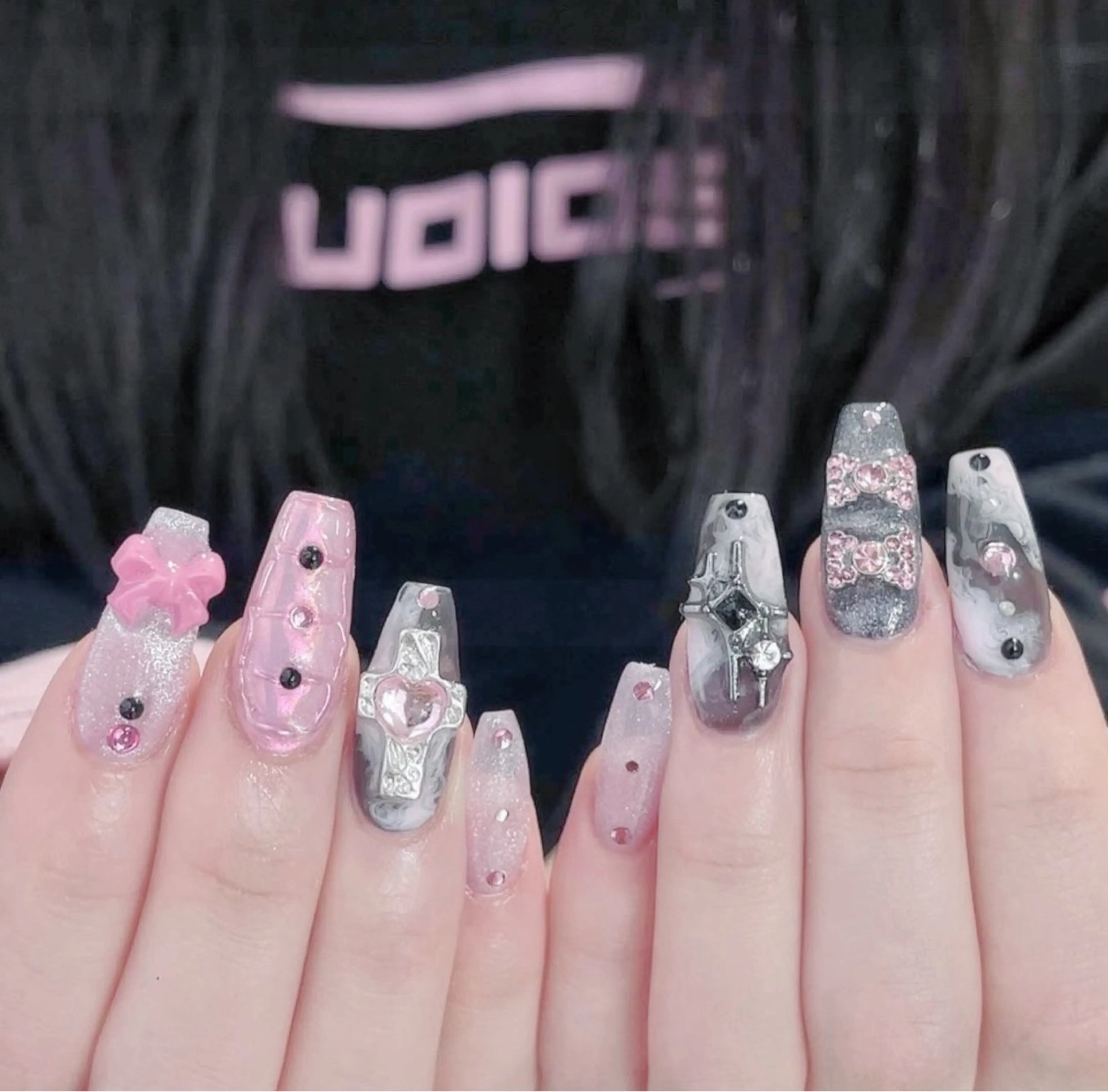 ネイル アニマル柄 オーロラネイル チークネイル フラッシュネイル ジェルネイル ハンドネイル Lina所属・Hina Nailのネイルデザイン