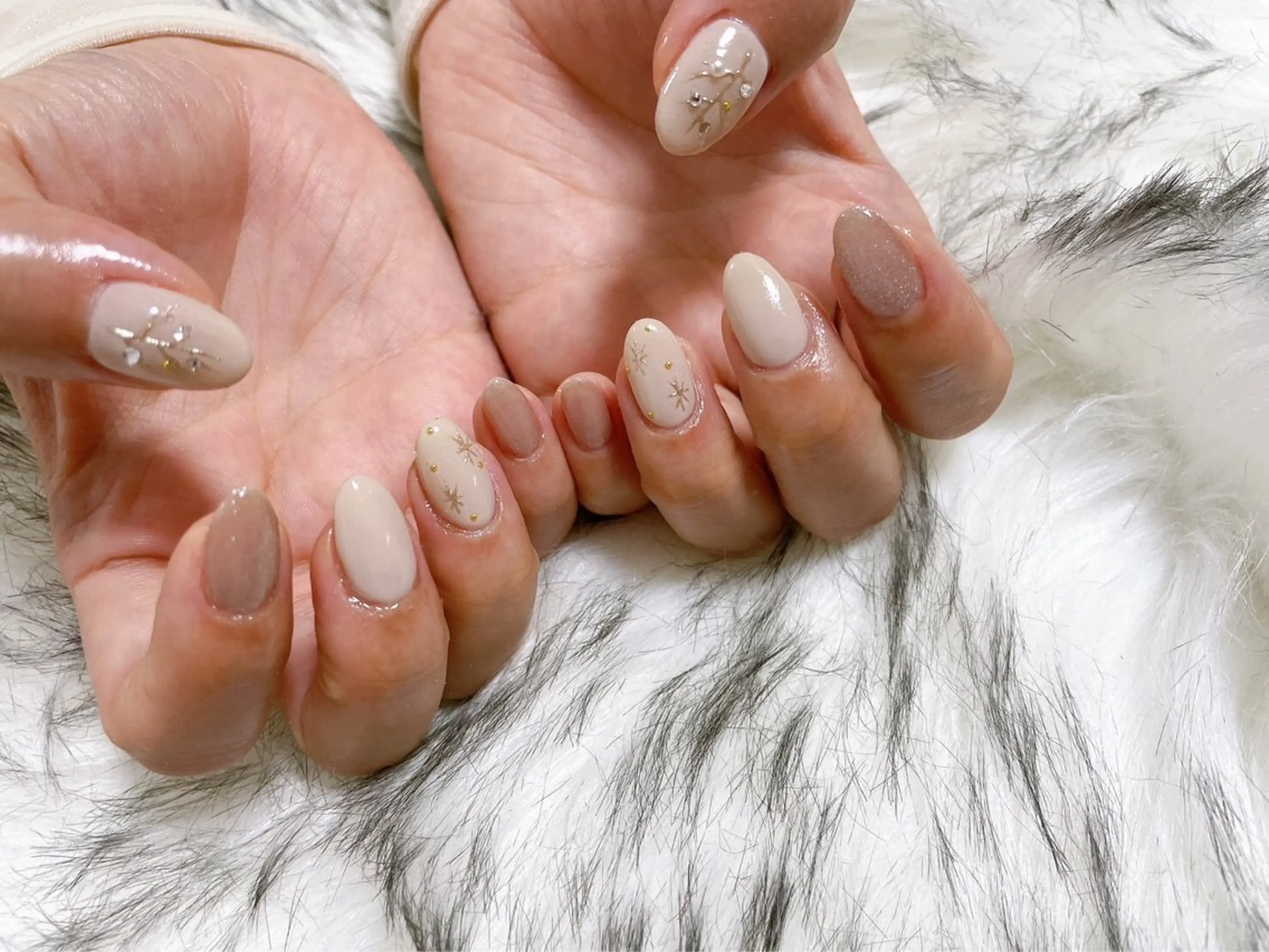 ネイル オーロラネイル フットネイル フレンチネイル ジェルネイル 韓国ネイル kiki nail 二子玉川のネイルデザイン