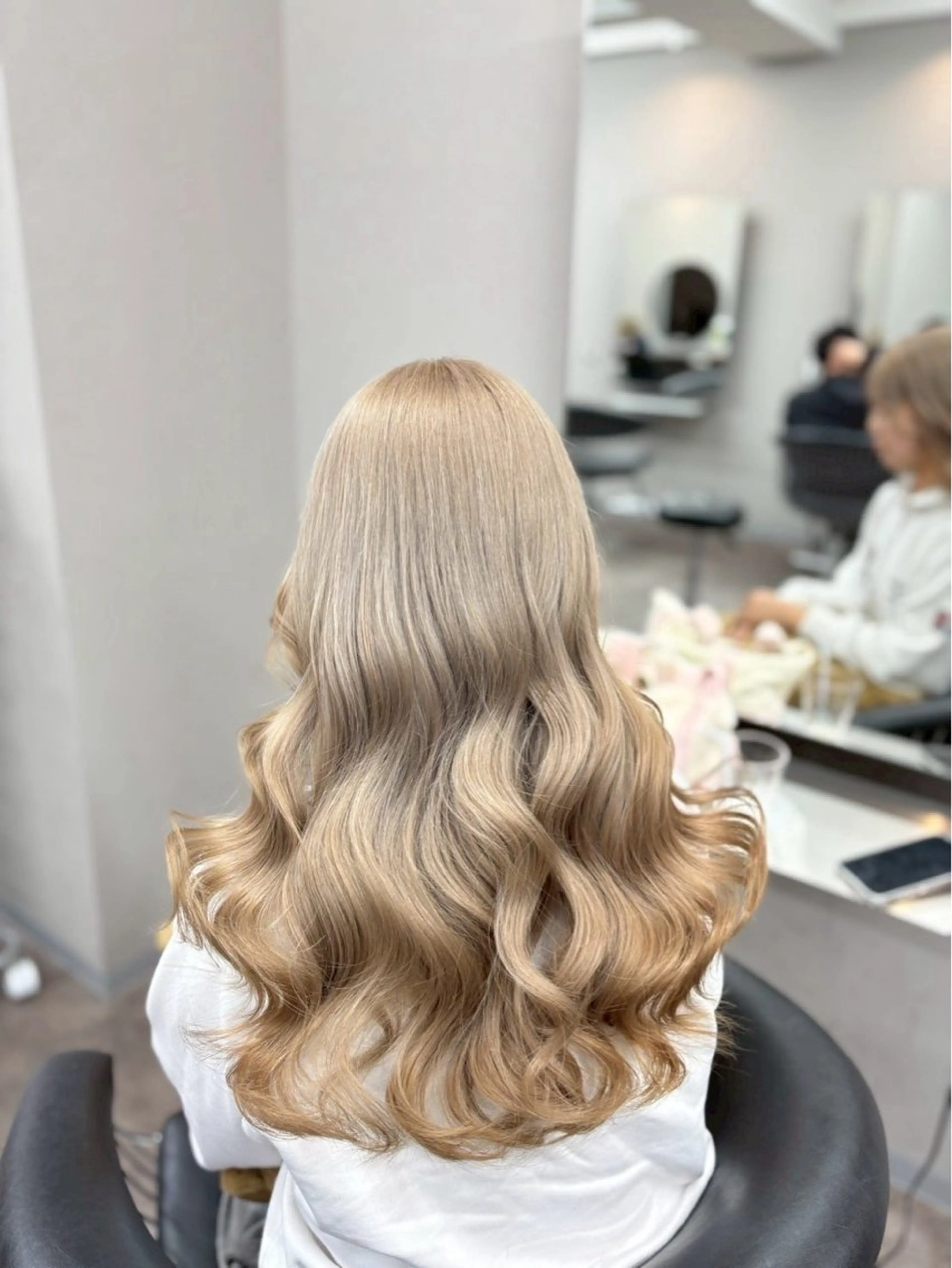 ロング カラー ヘアカラー ブリーチカラー🎀 Himariのヘアスタイル