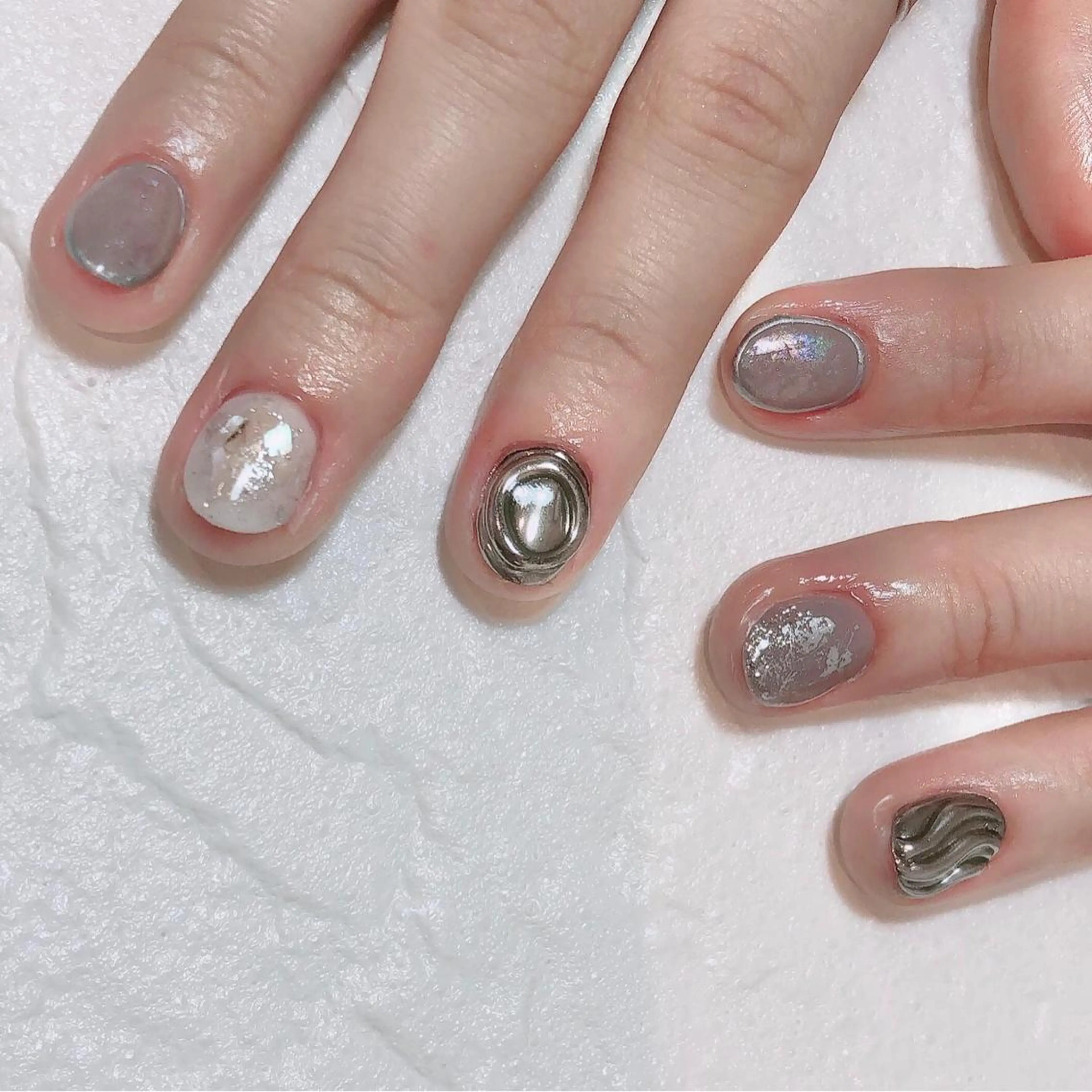 ショート カラー キッズ ネイル マツエク・マツパ ハンドネイル ハンドケア 💎ビューティサロン 湘南　RIRAN💎のネイルデザイン